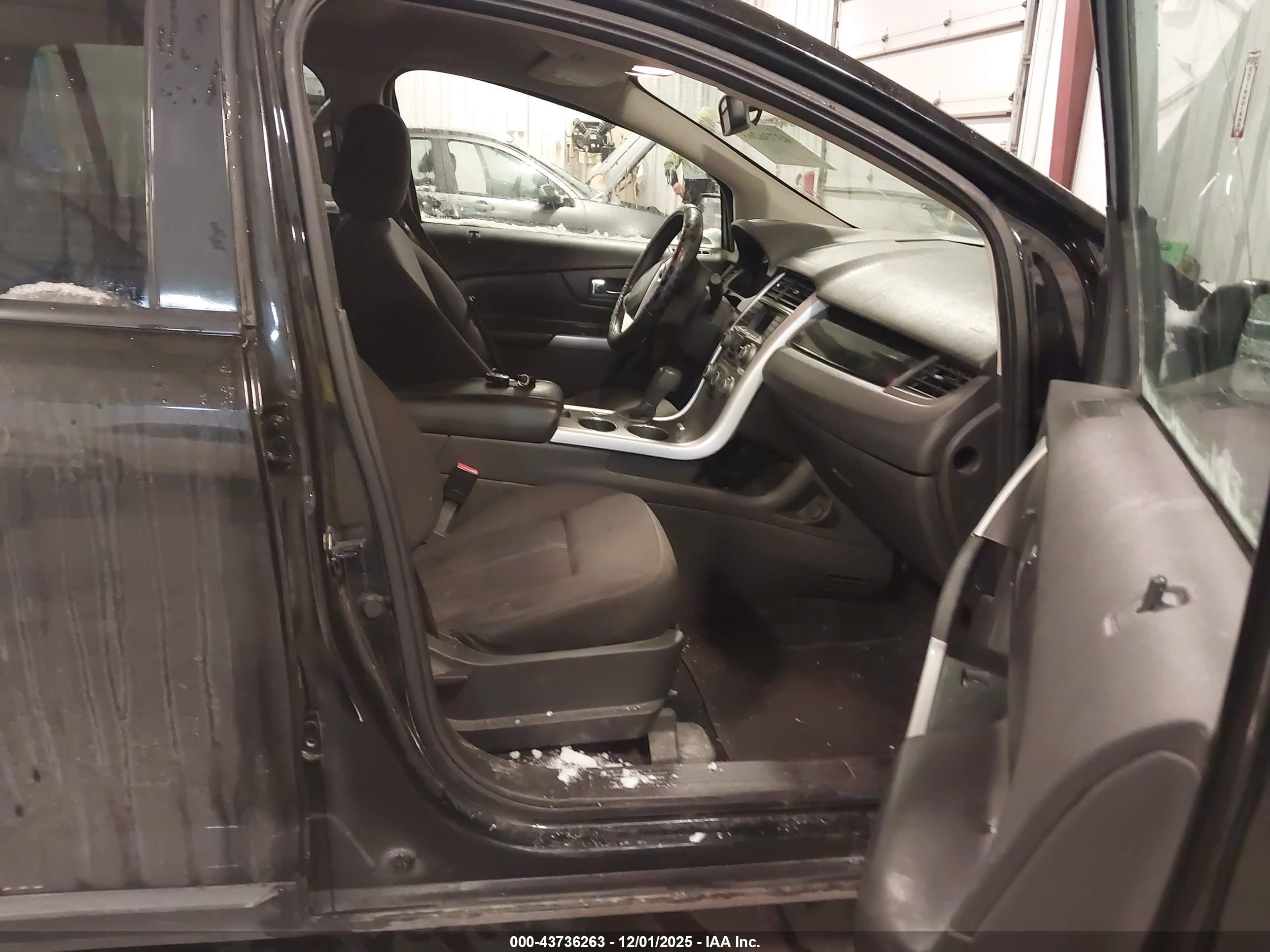 FORD EDGE image 5