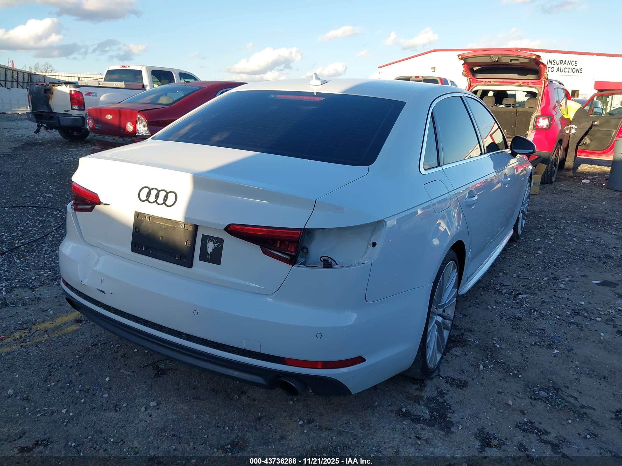 AUDI A4 image 4