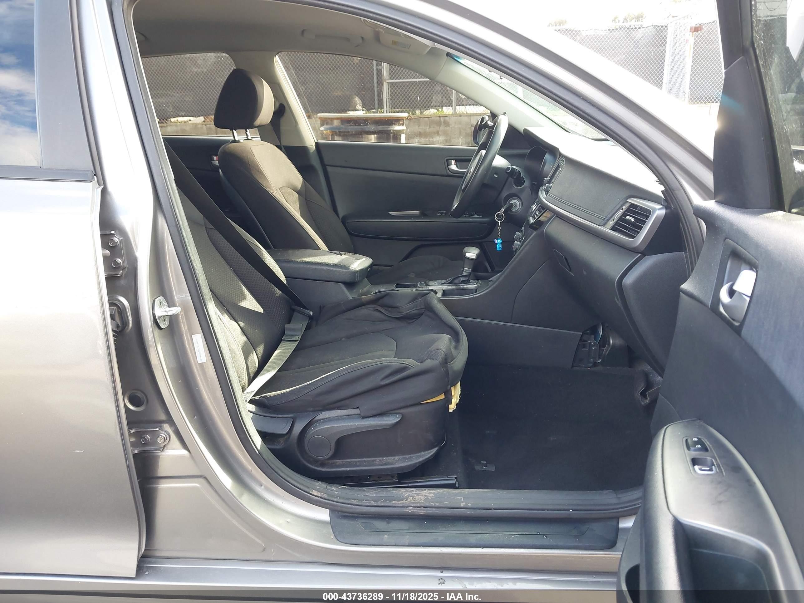 KIA OPTIMA image 5