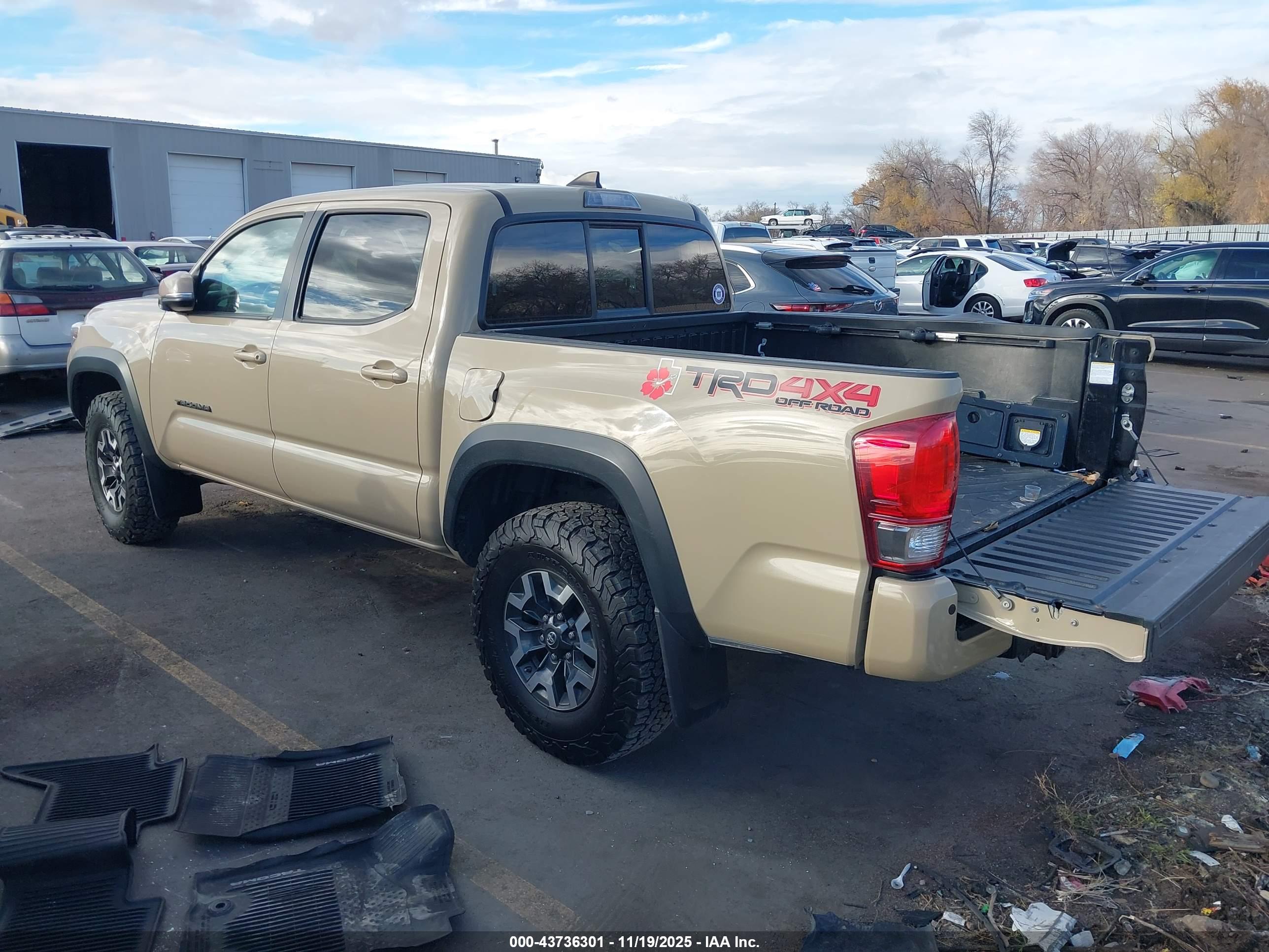 TOYOTA TACOMA image 3