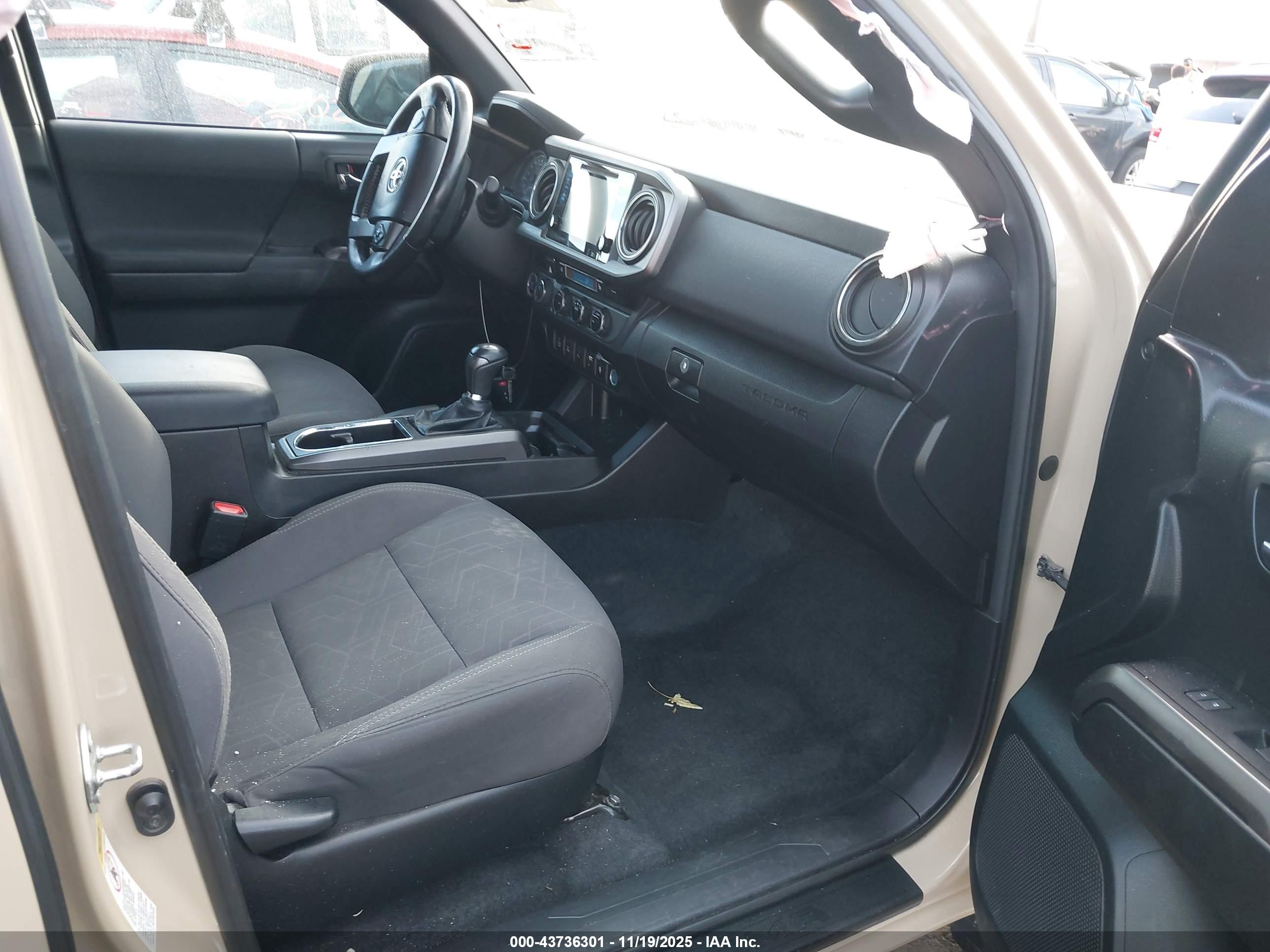 TOYOTA TACOMA image 5