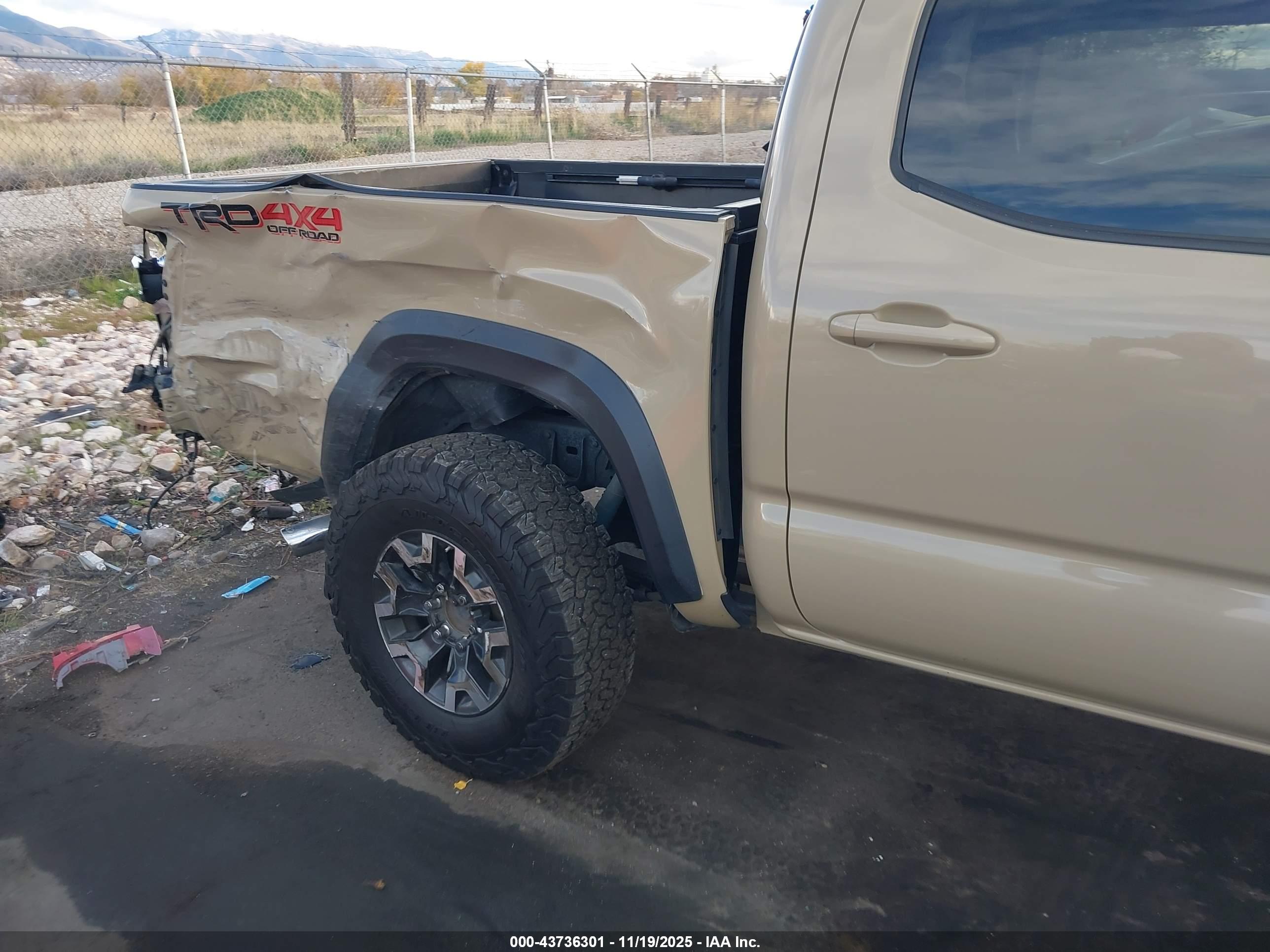 TOYOTA TACOMA image 6