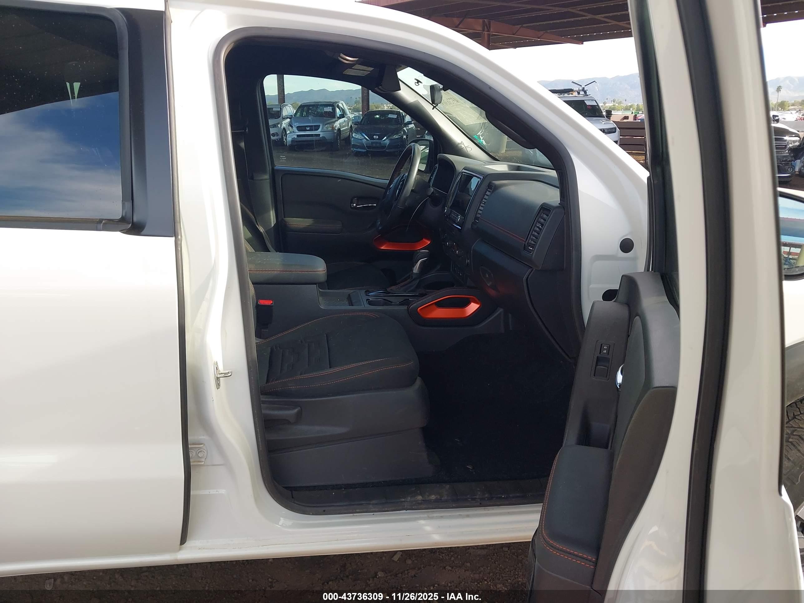 NISSAN FRONTIER image 5