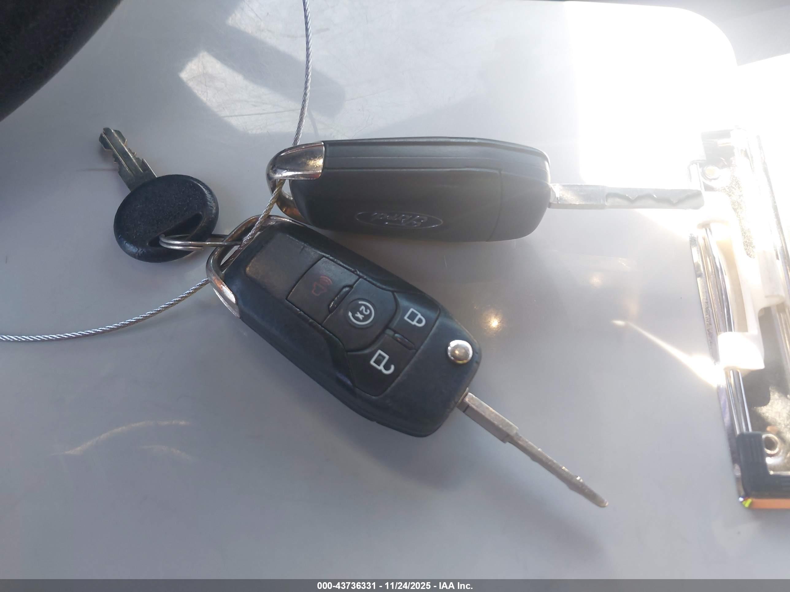 FORD F-150 image 11