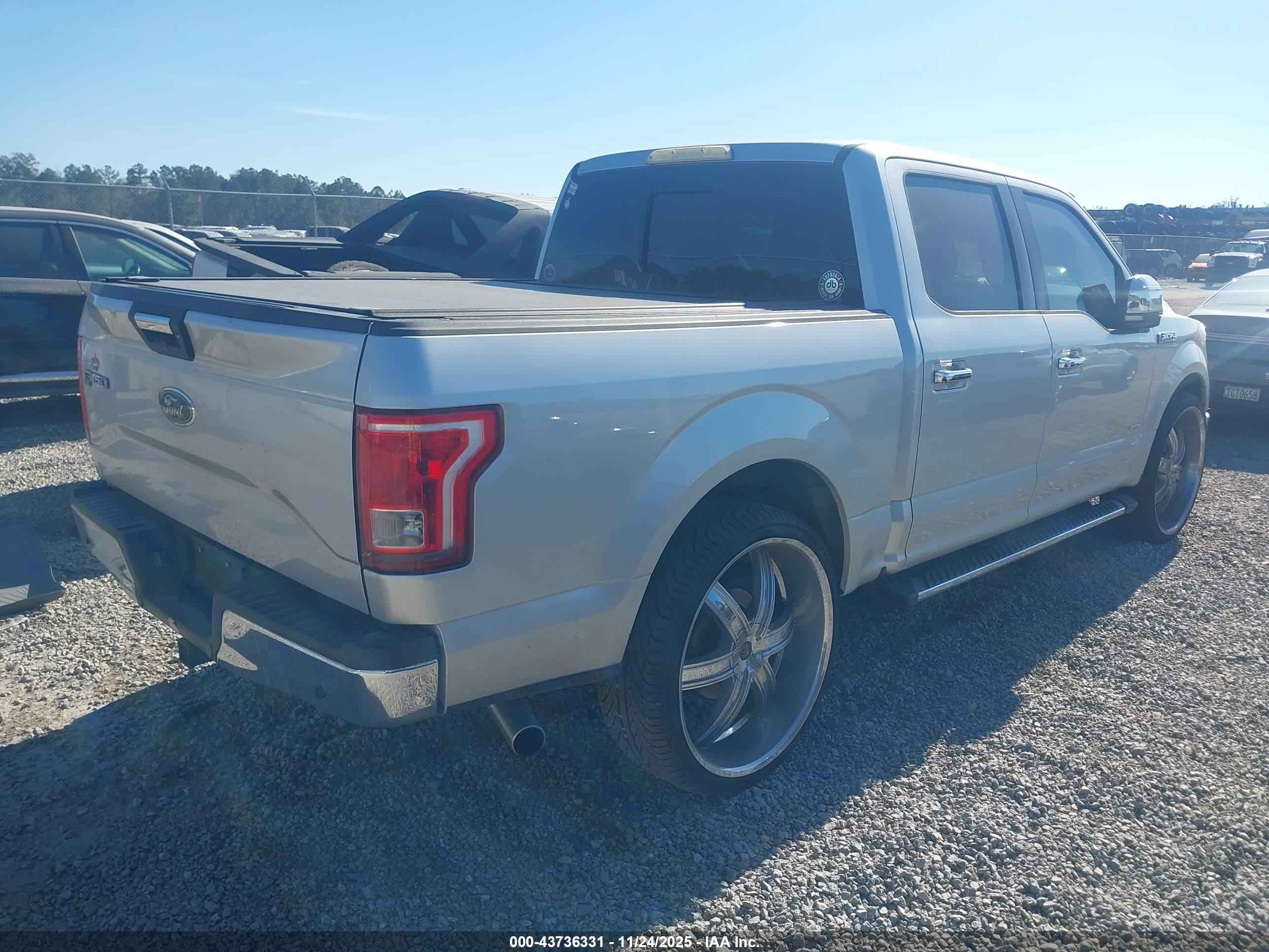 FORD F-150 image 4