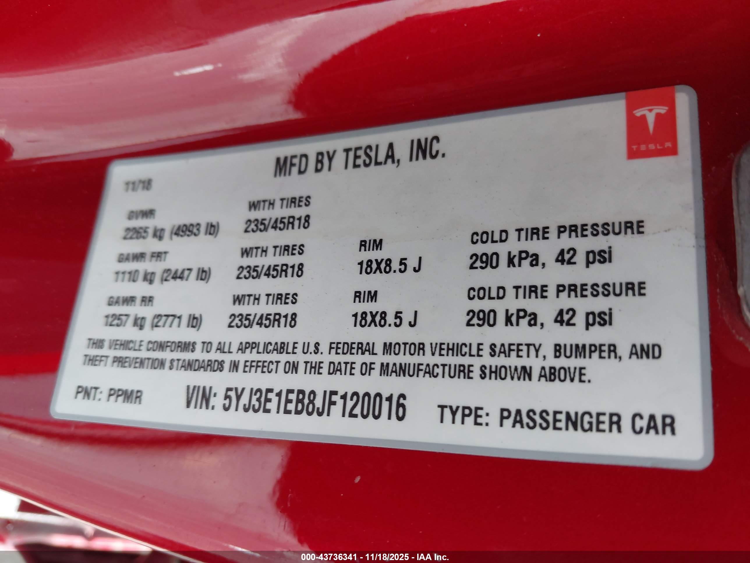TESLA MODEL image 9