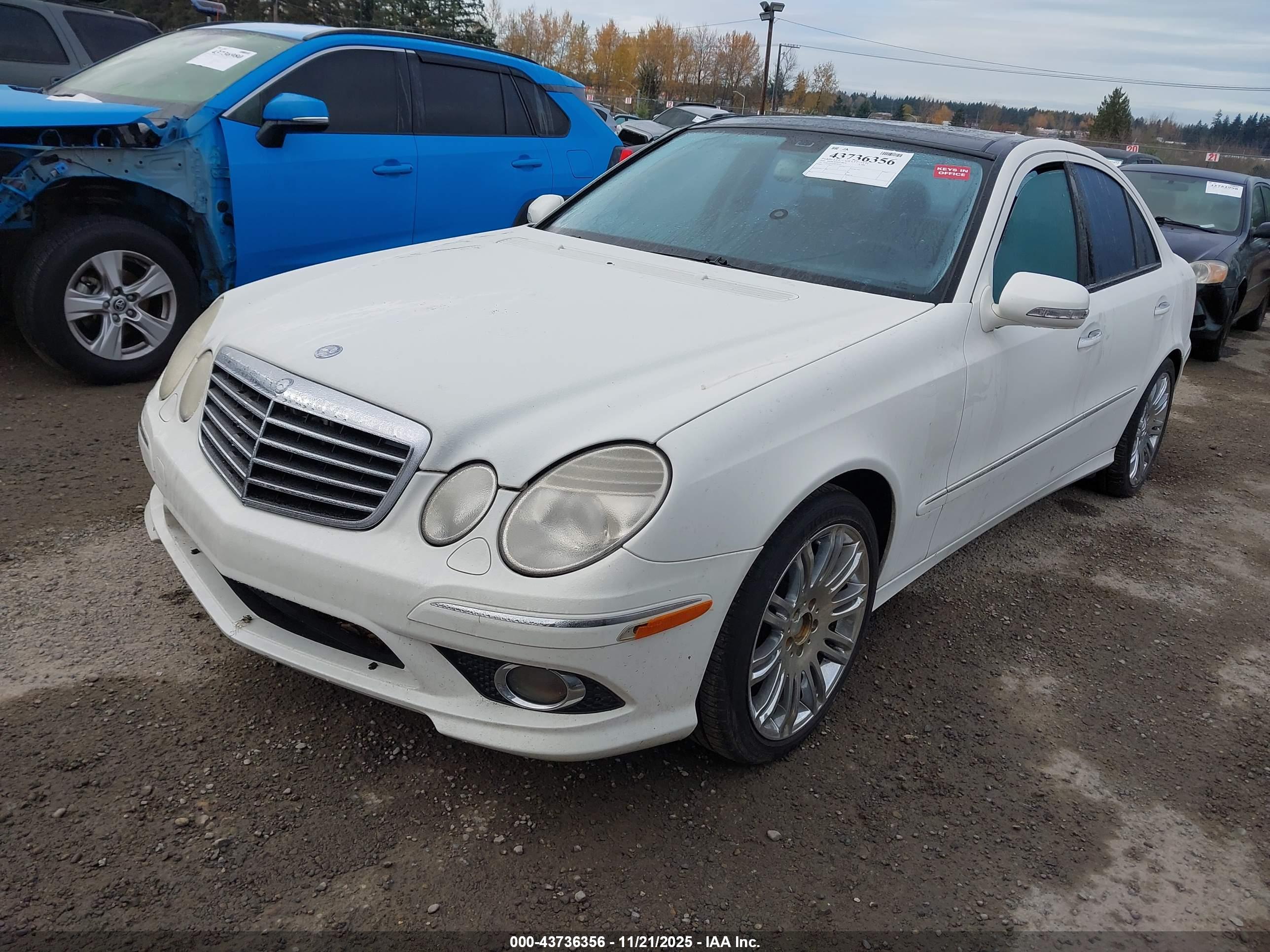 MERCEDES-BENZ E image 2