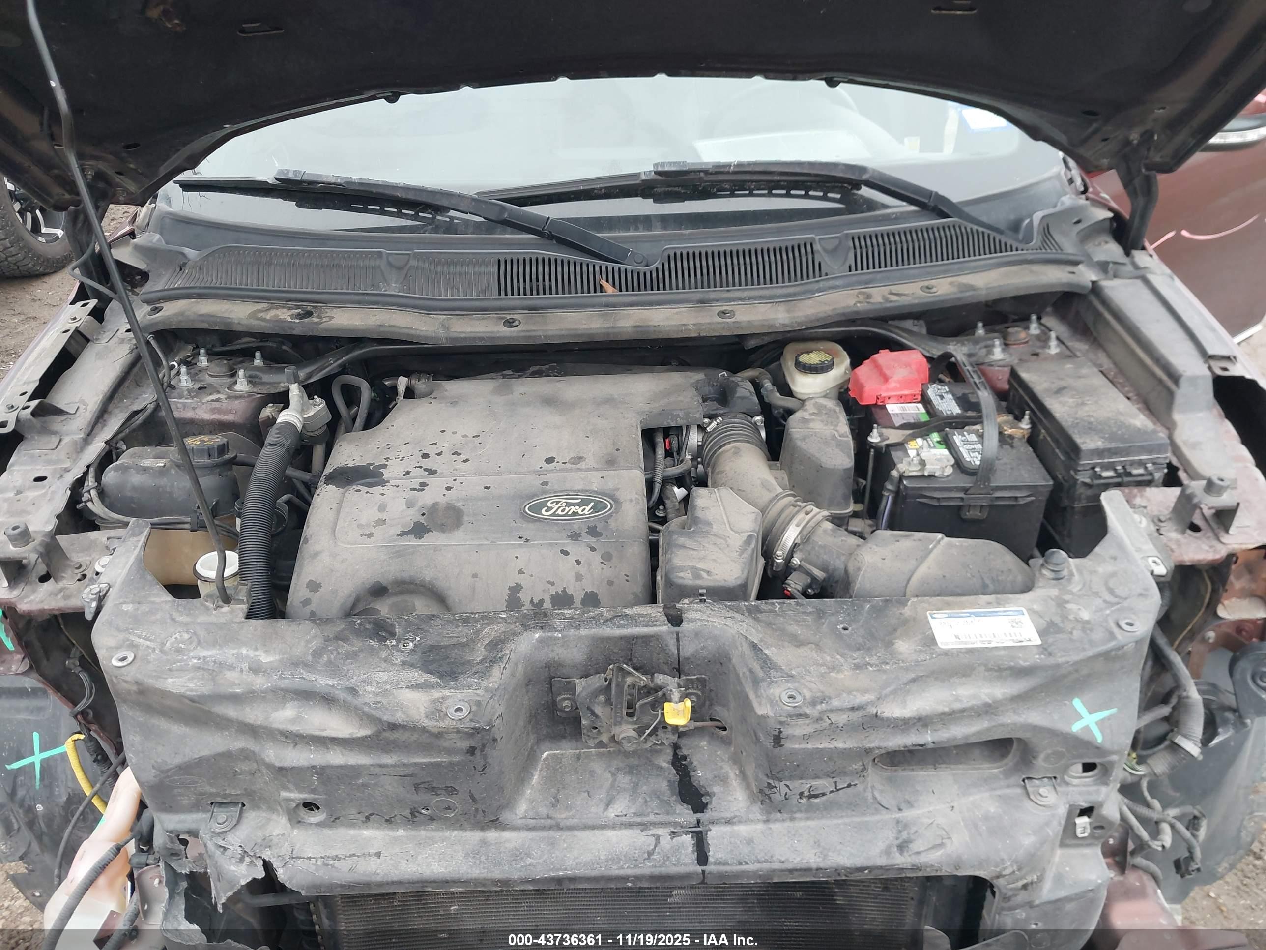 FORD EXPLORER image 10