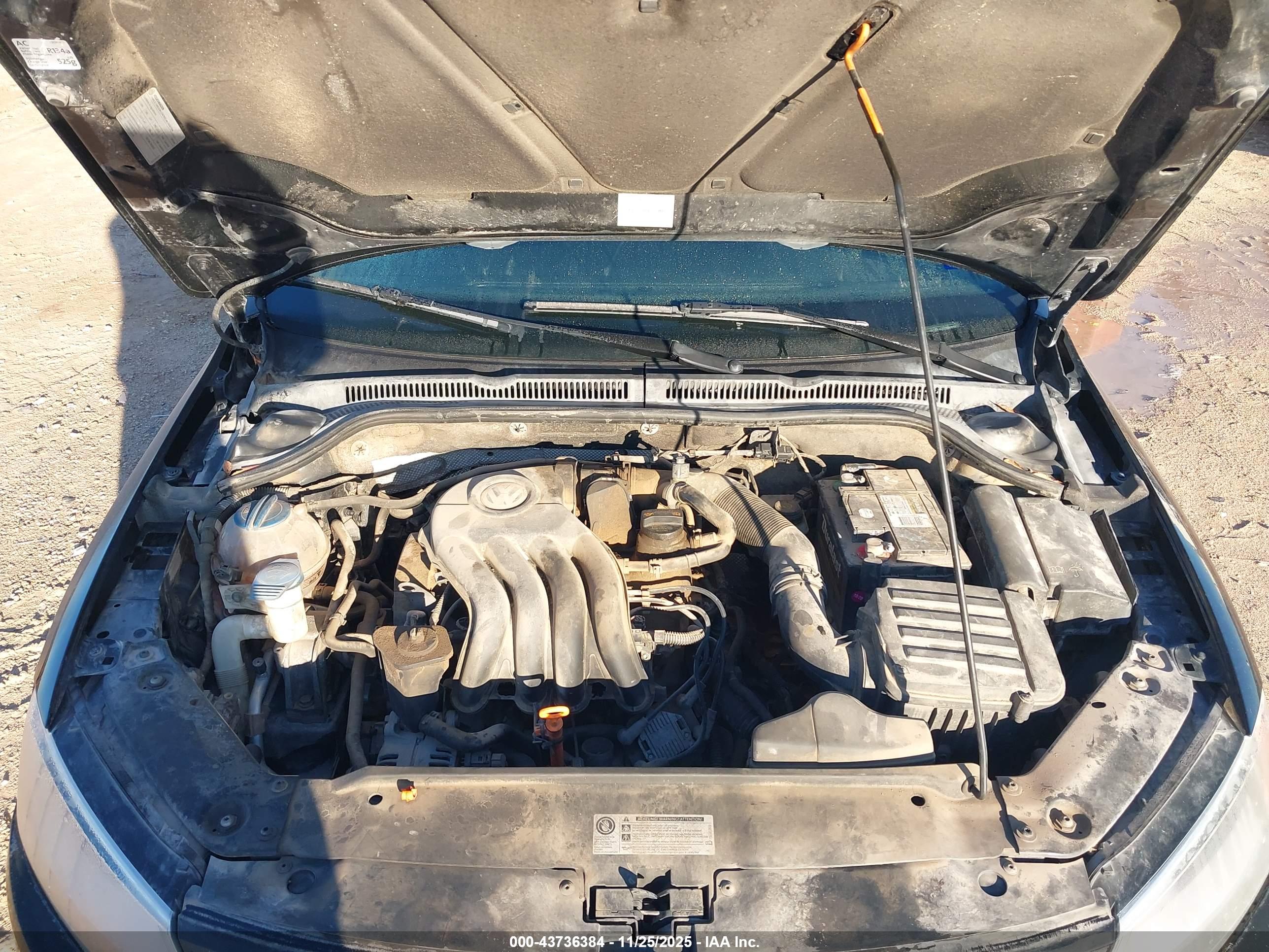 VOLKSWAGEN JETTA image 10
