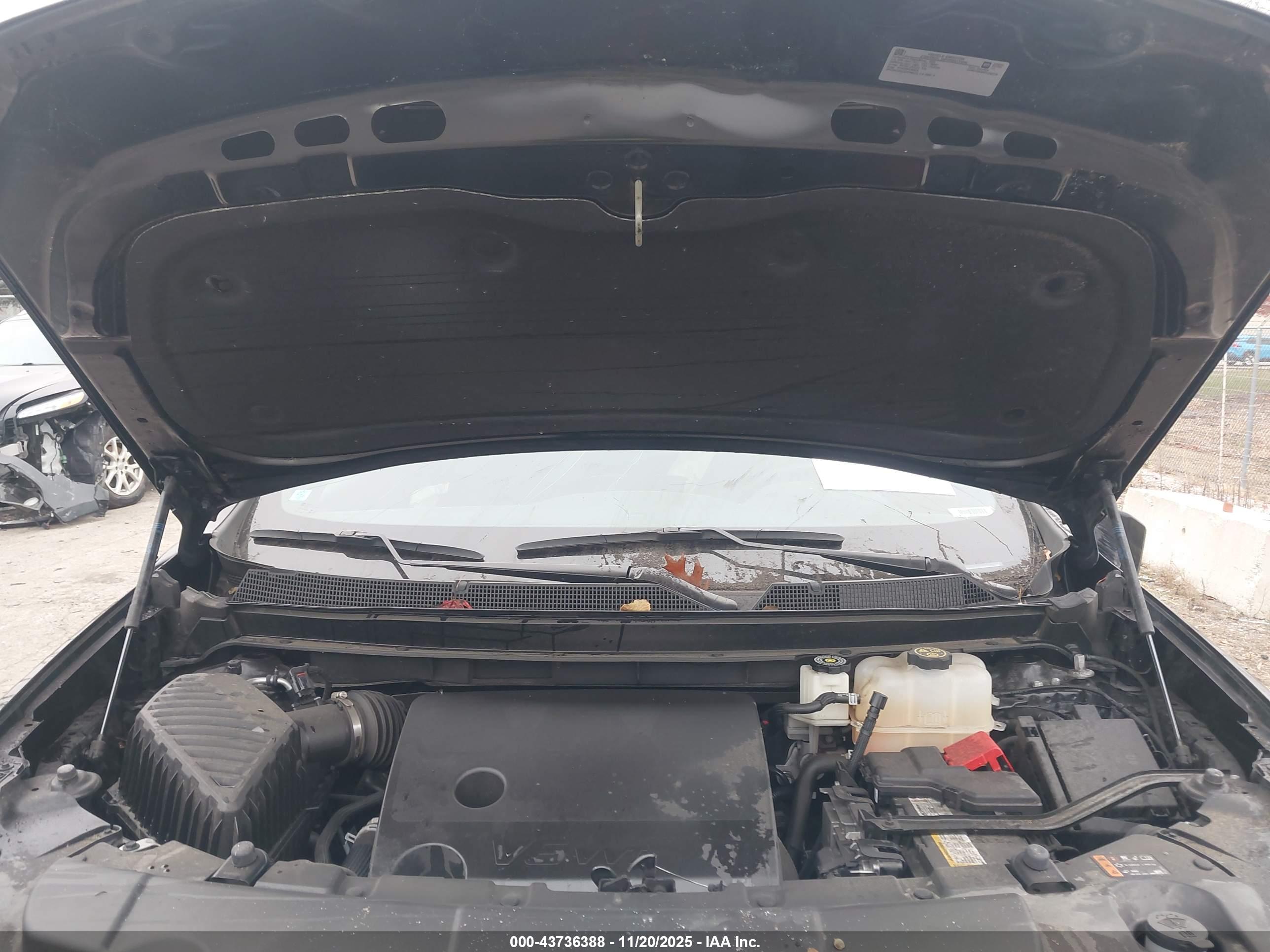 CHEVROLET TRAVERSE image 10