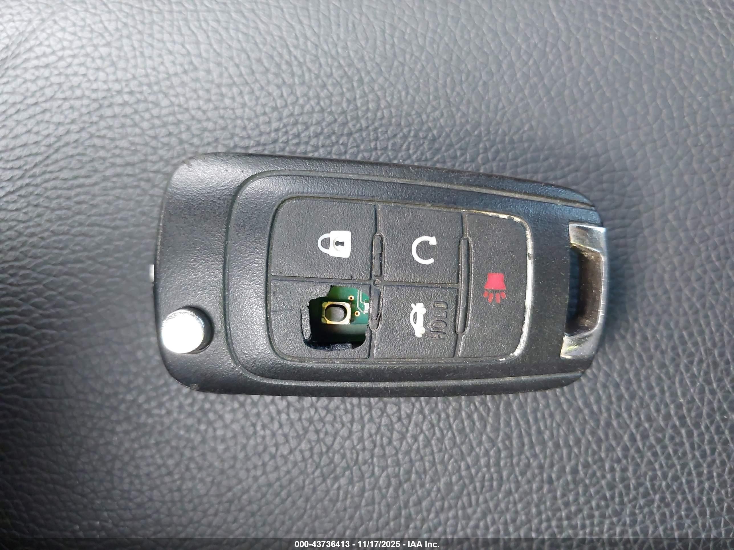 CHEVROLET CRUZE image 11