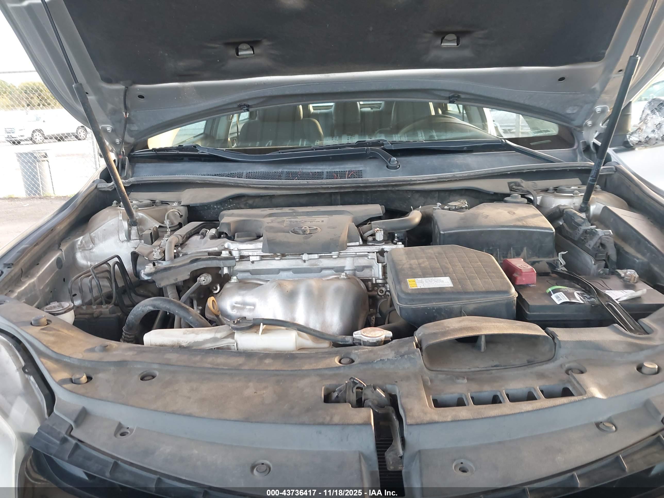 TOYOTA CAMRY image 10