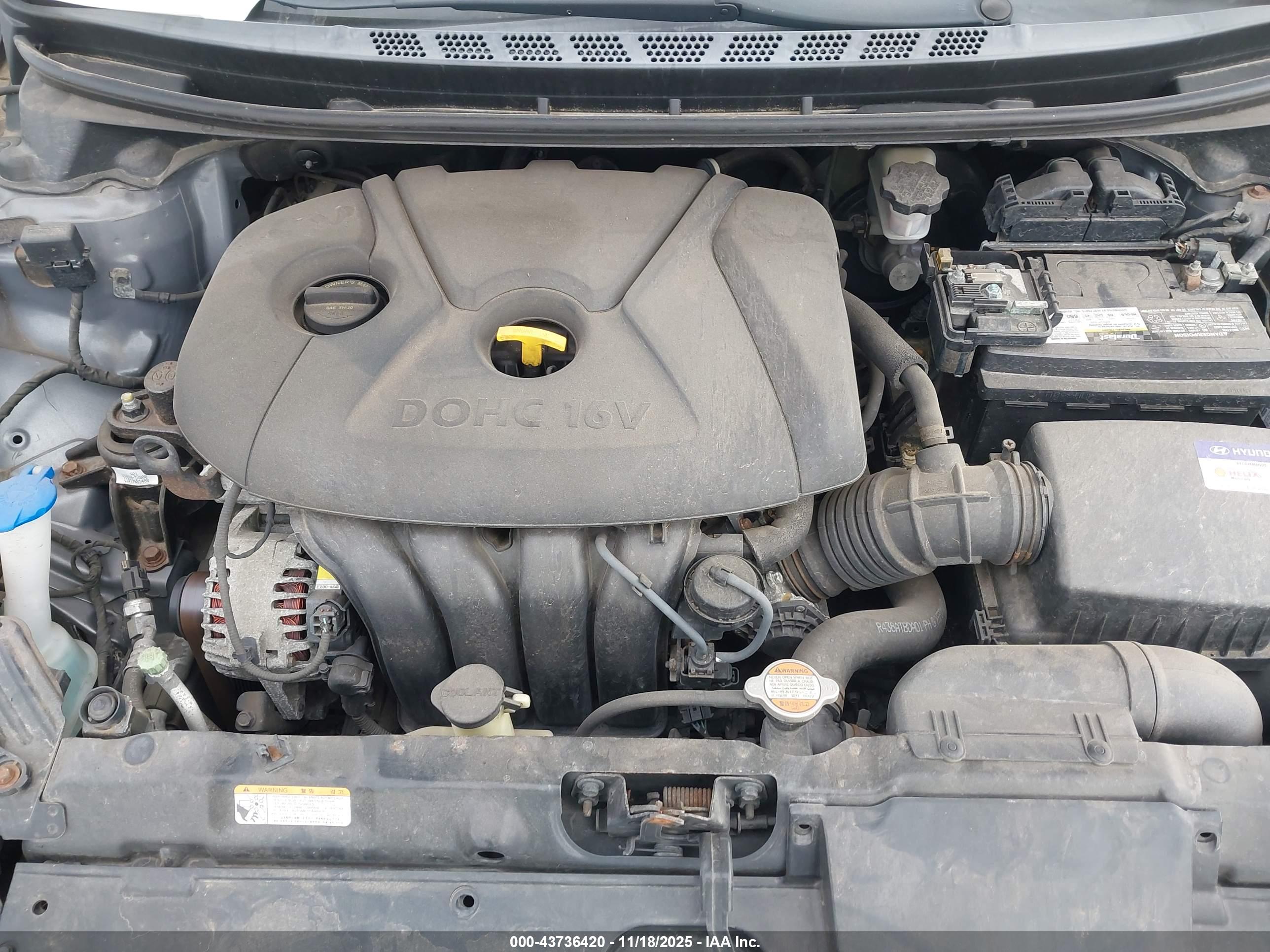 HYUNDAI ELANTRA image 10