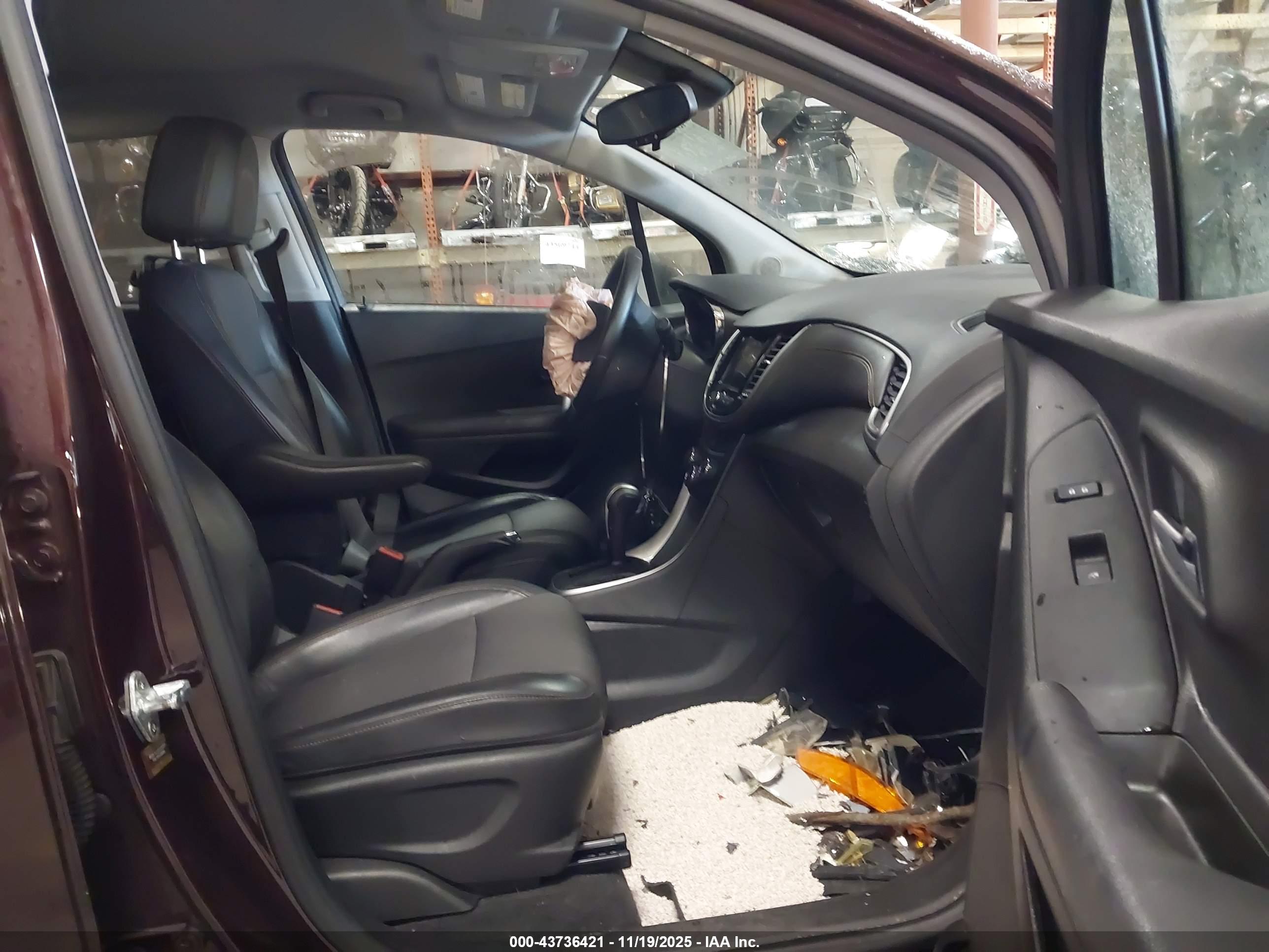 CHEVROLET TRAX image 5