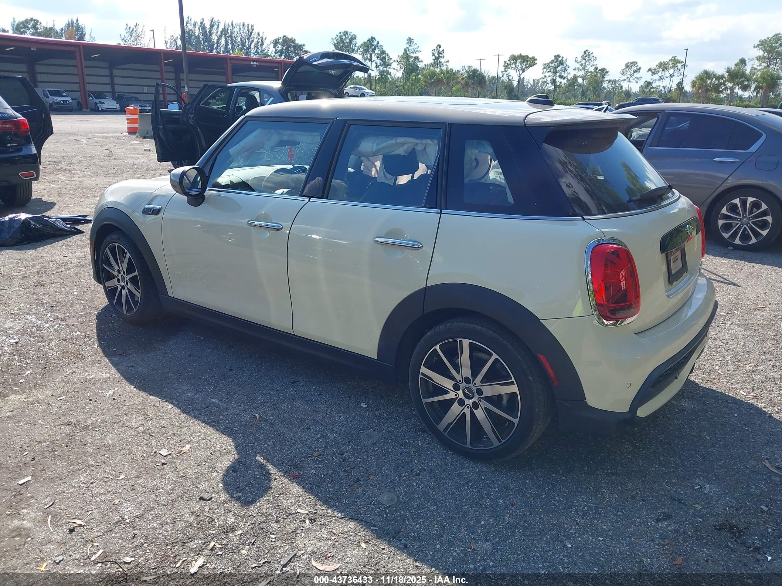 MINI HARDTOP image 3