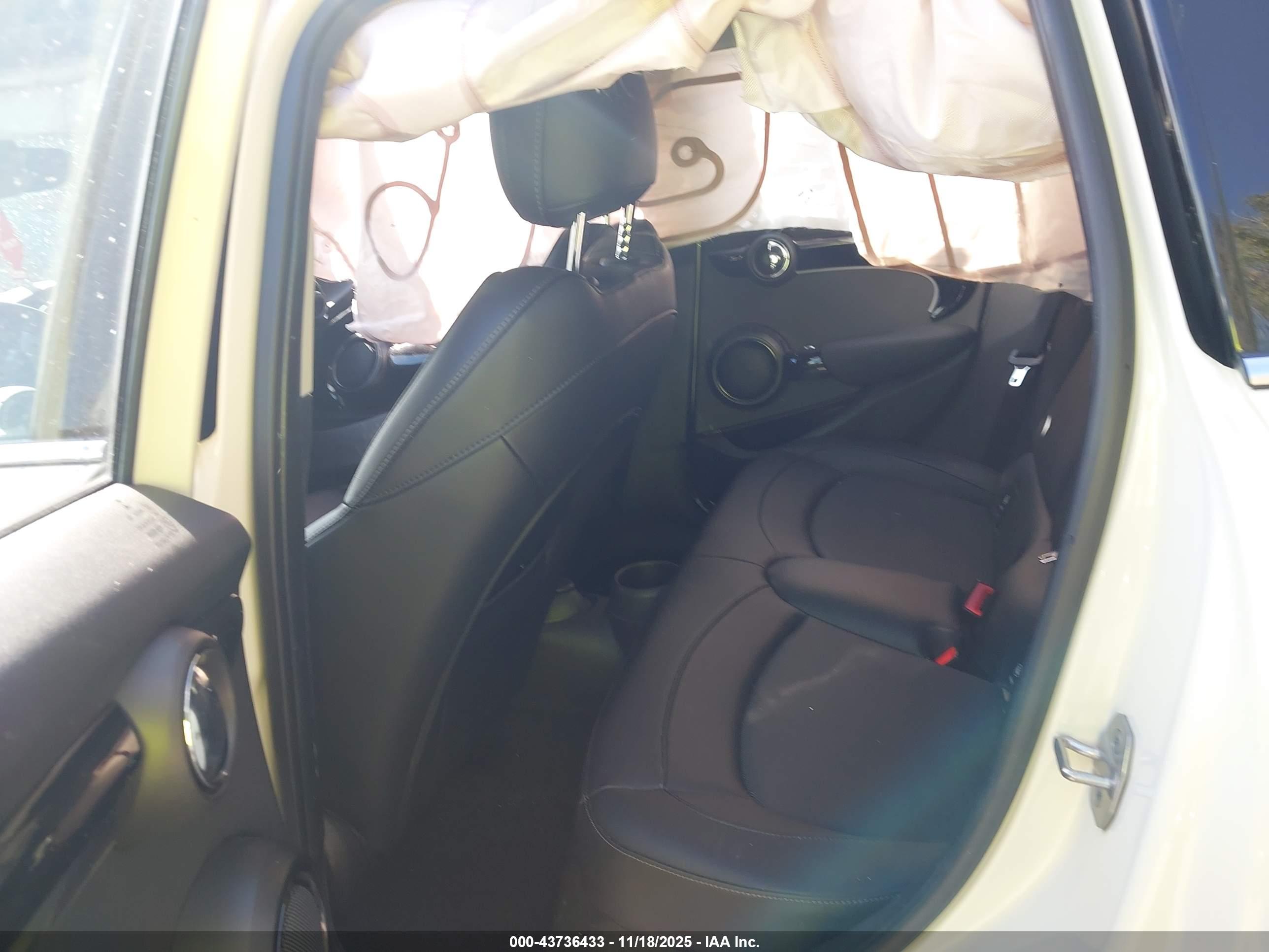 MINI HARDTOP image 8