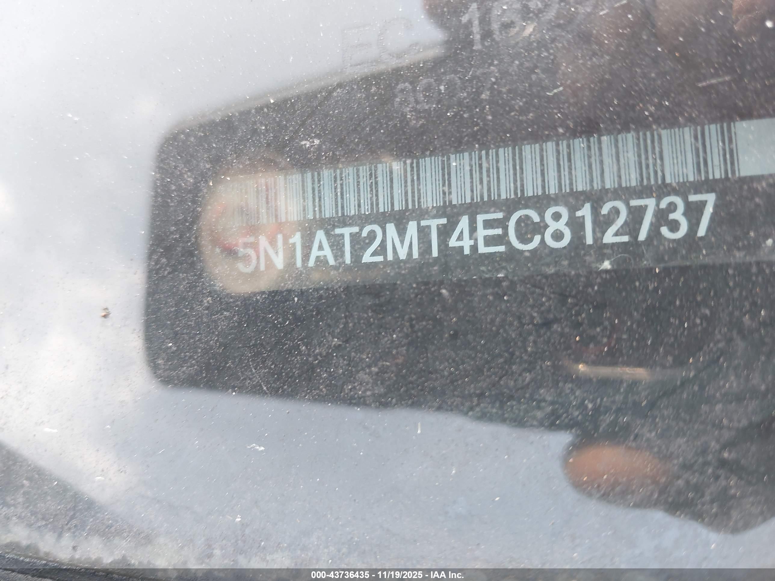 NISSAN ROGUE image 9