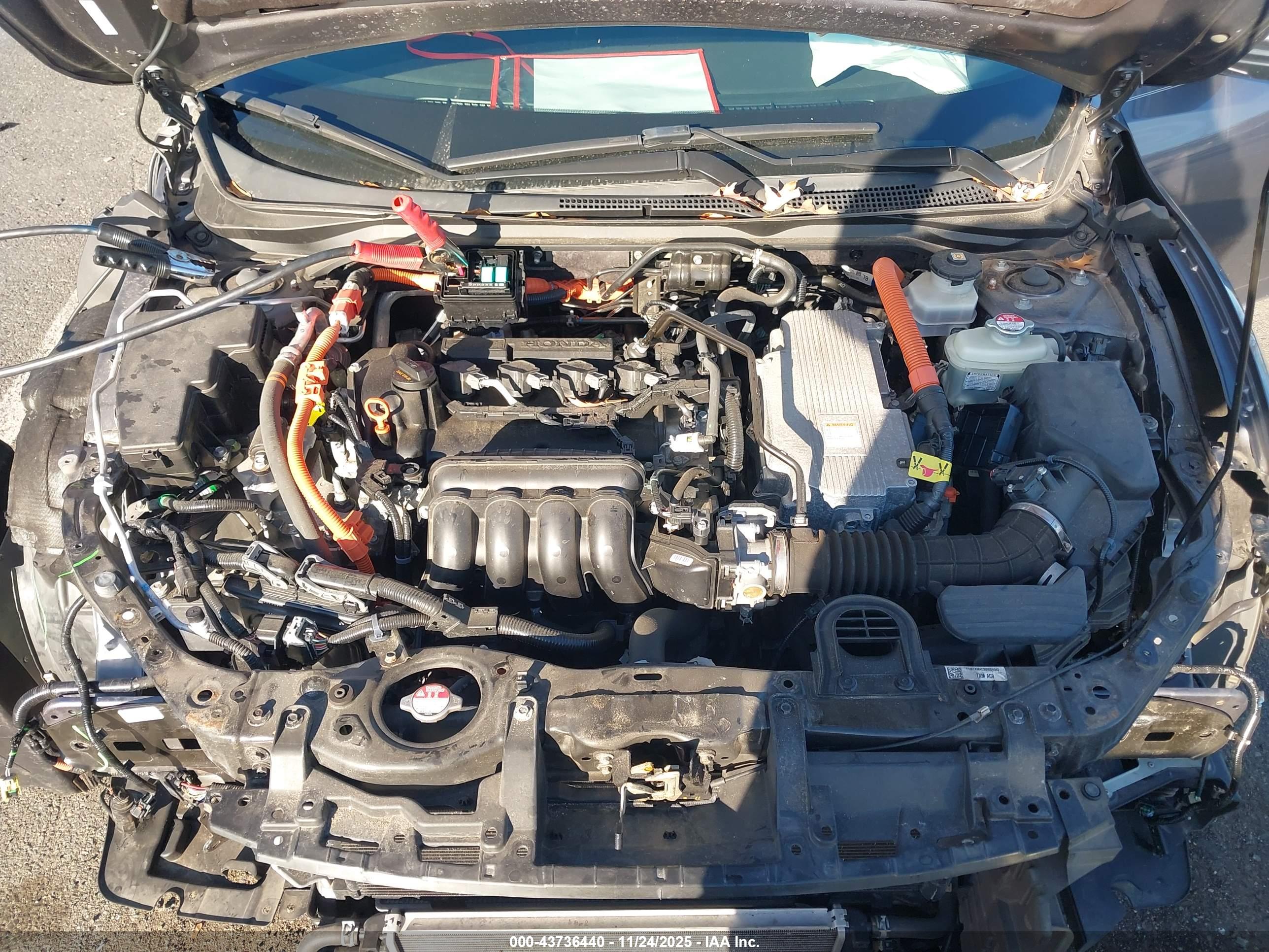 HONDA INSIGHT image 10
