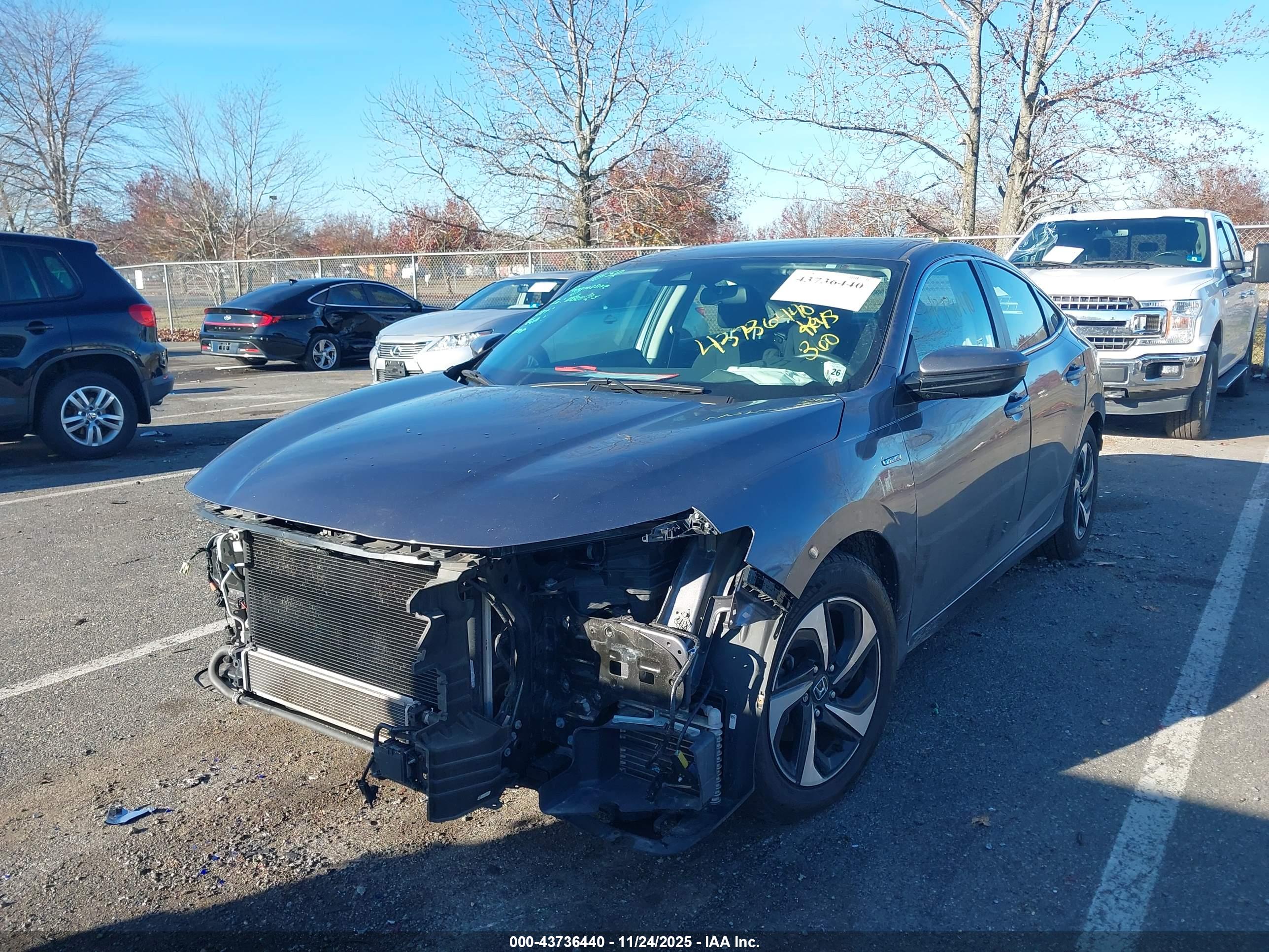 HONDA INSIGHT image 2