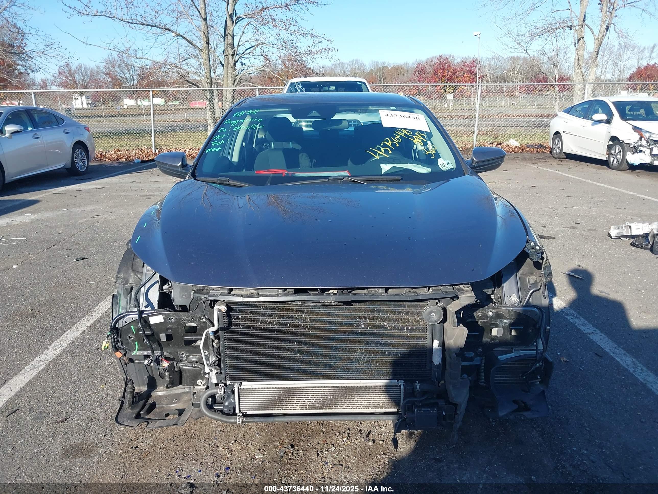HONDA INSIGHT image 6