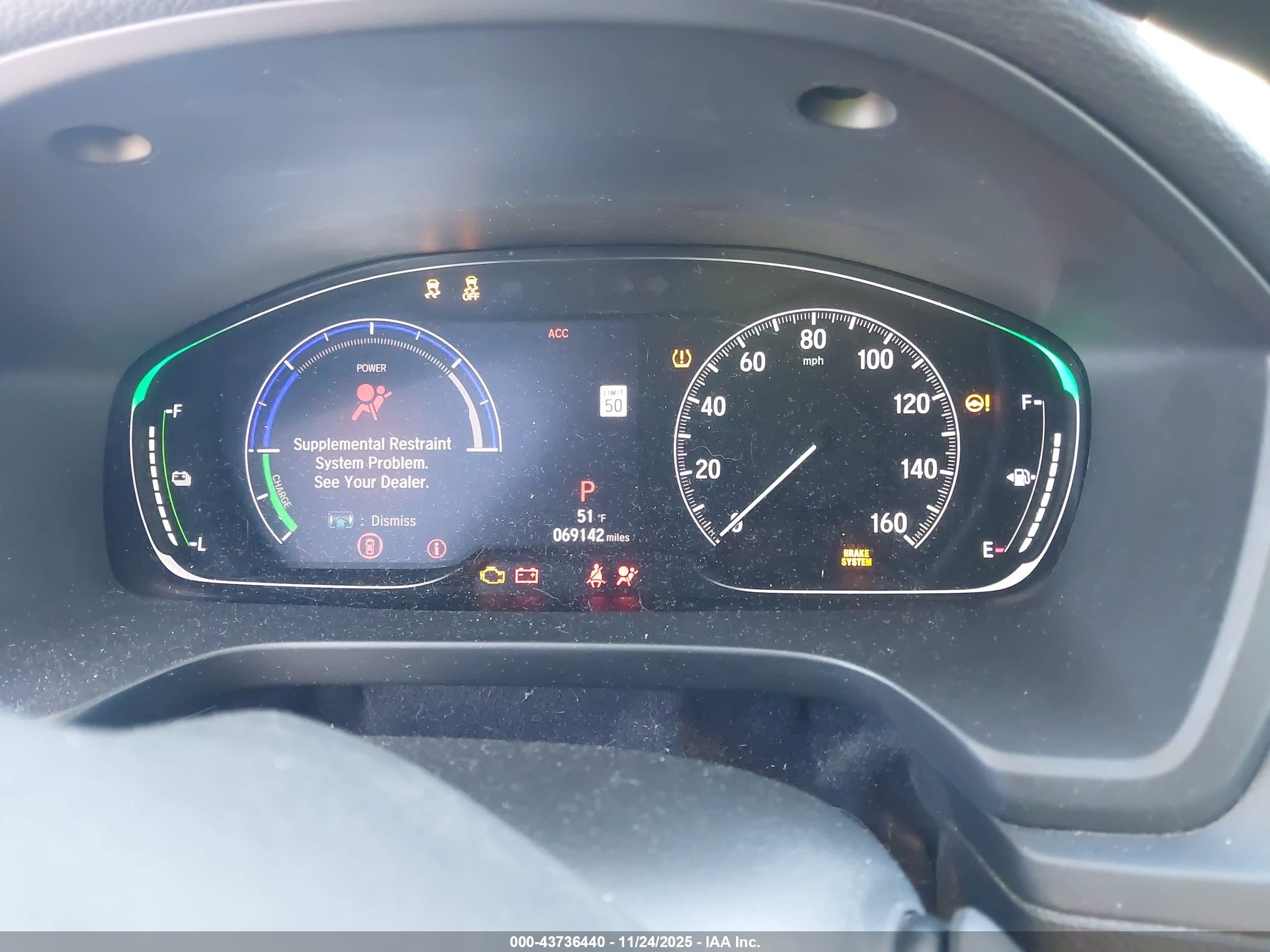 HONDA INSIGHT image 7