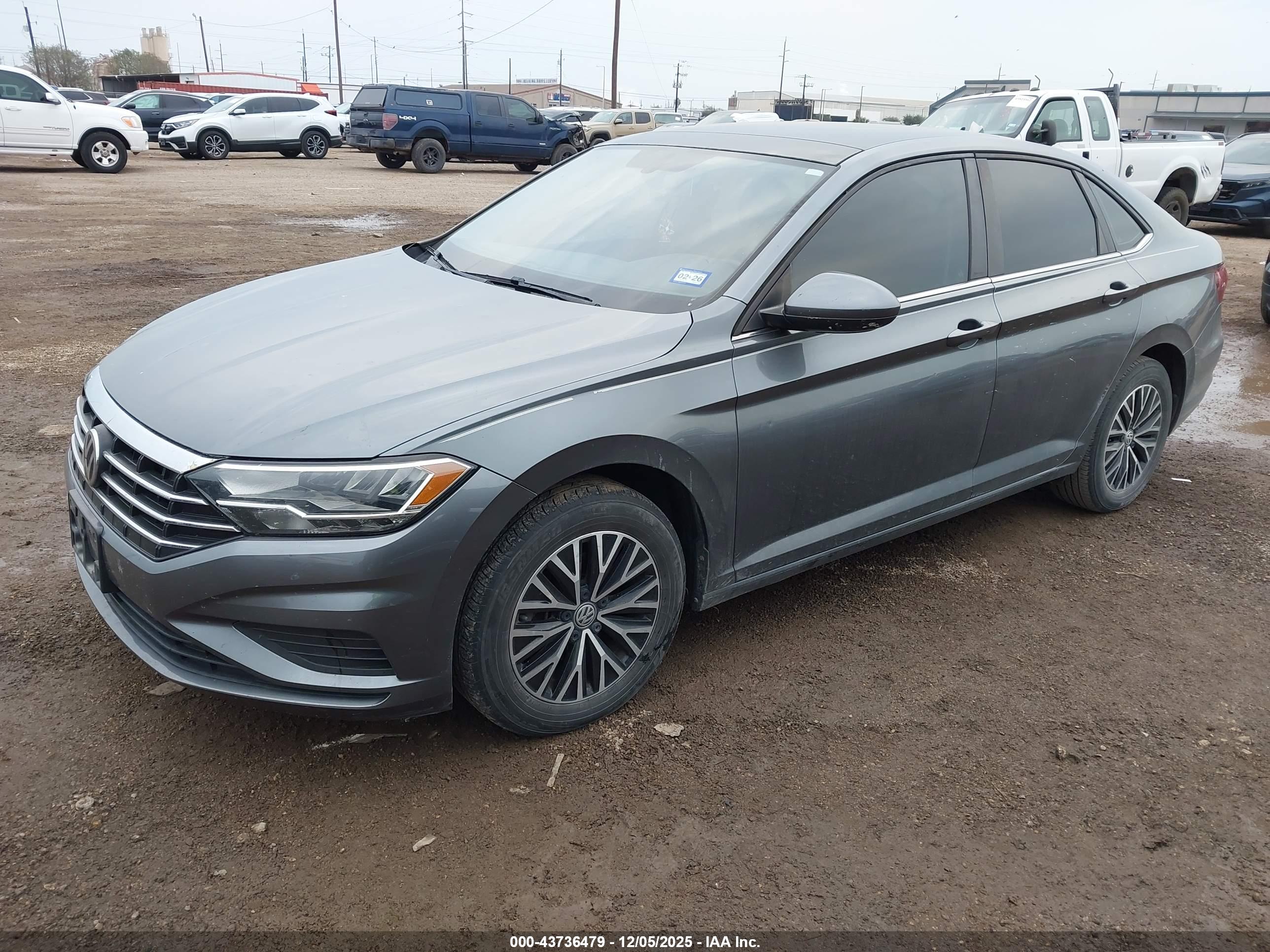 VOLKSWAGEN JETTA image 2