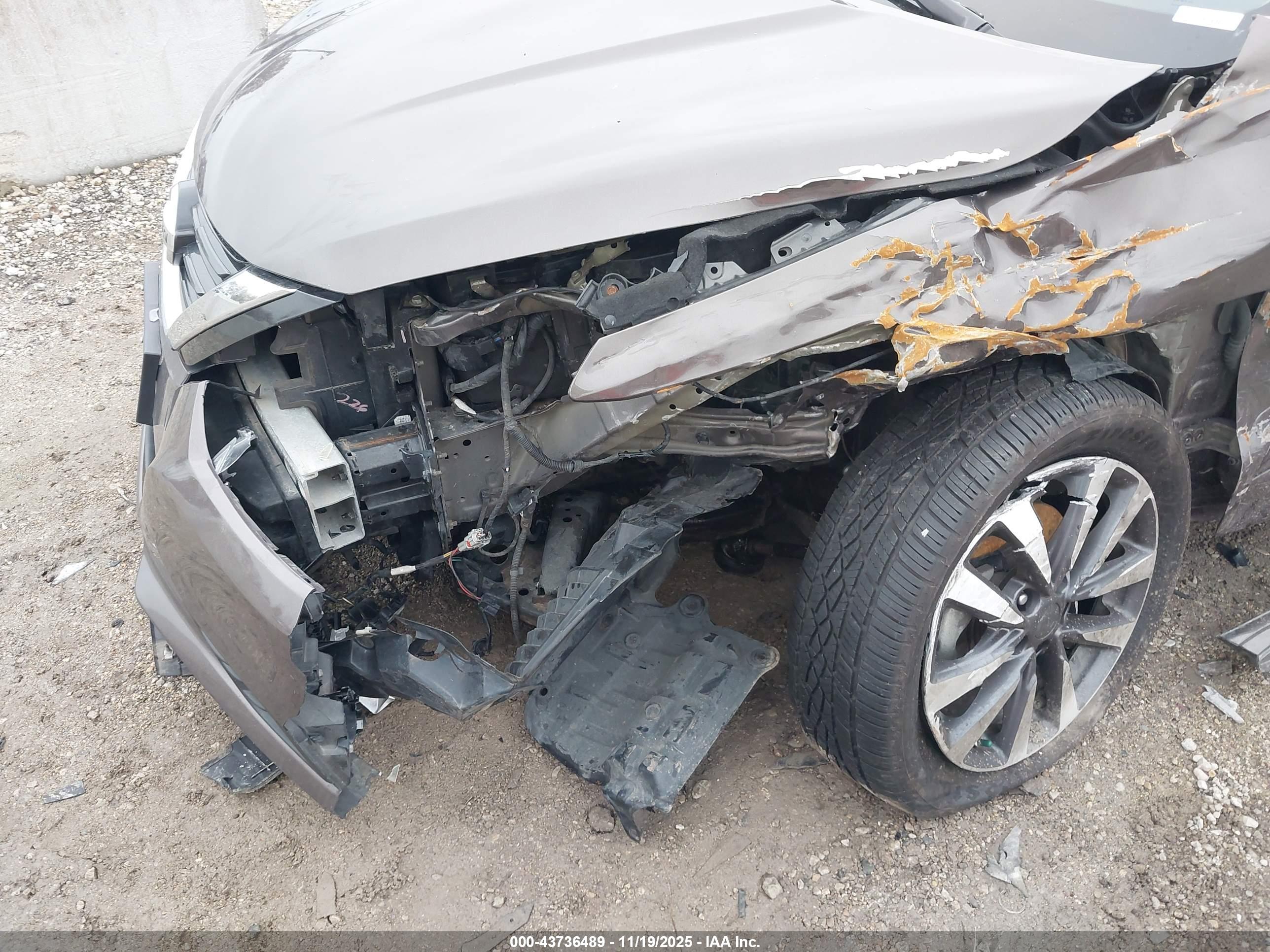 NISSAN ALTIMA image 6
