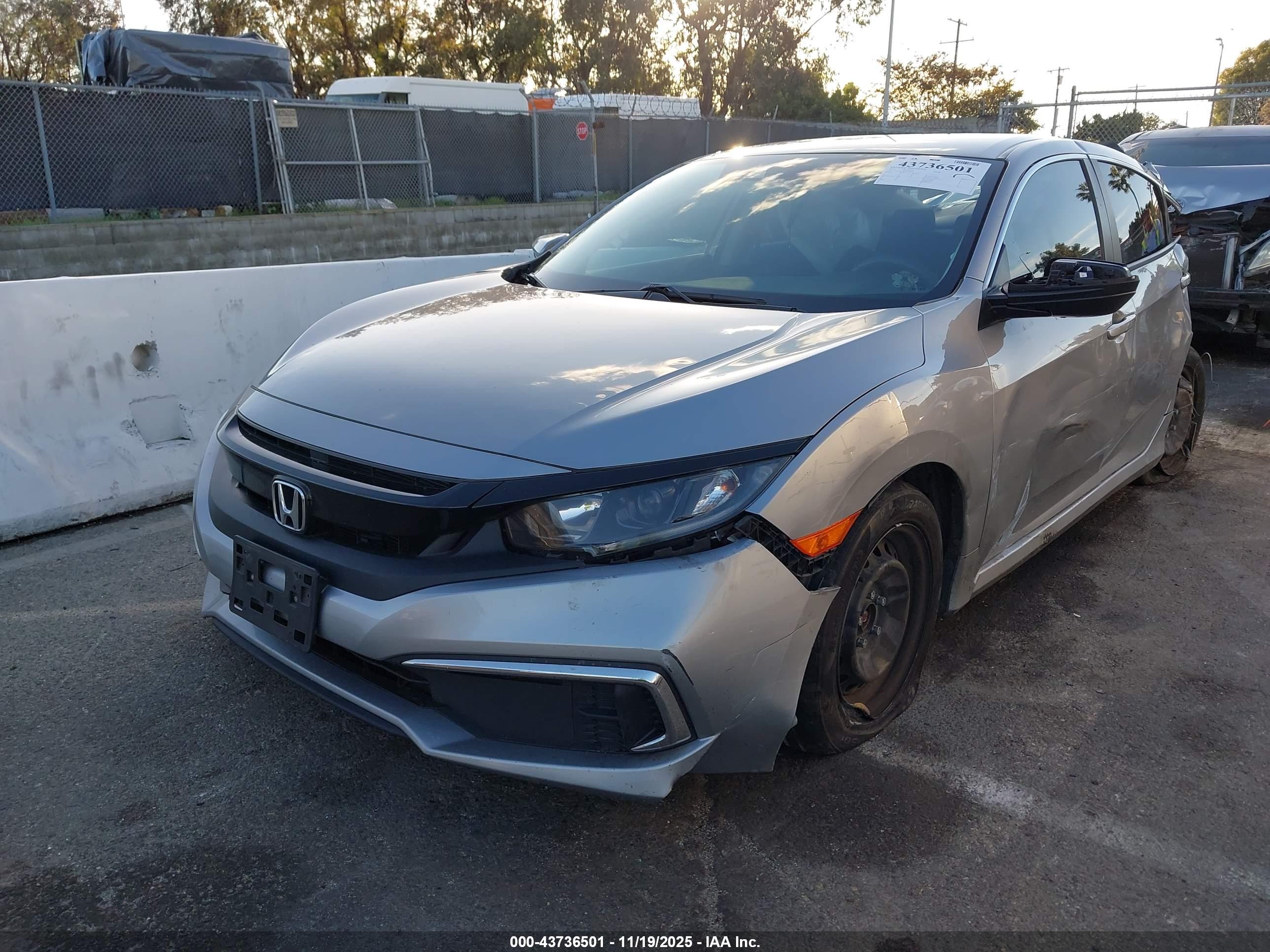 HONDA CIVIC image 2