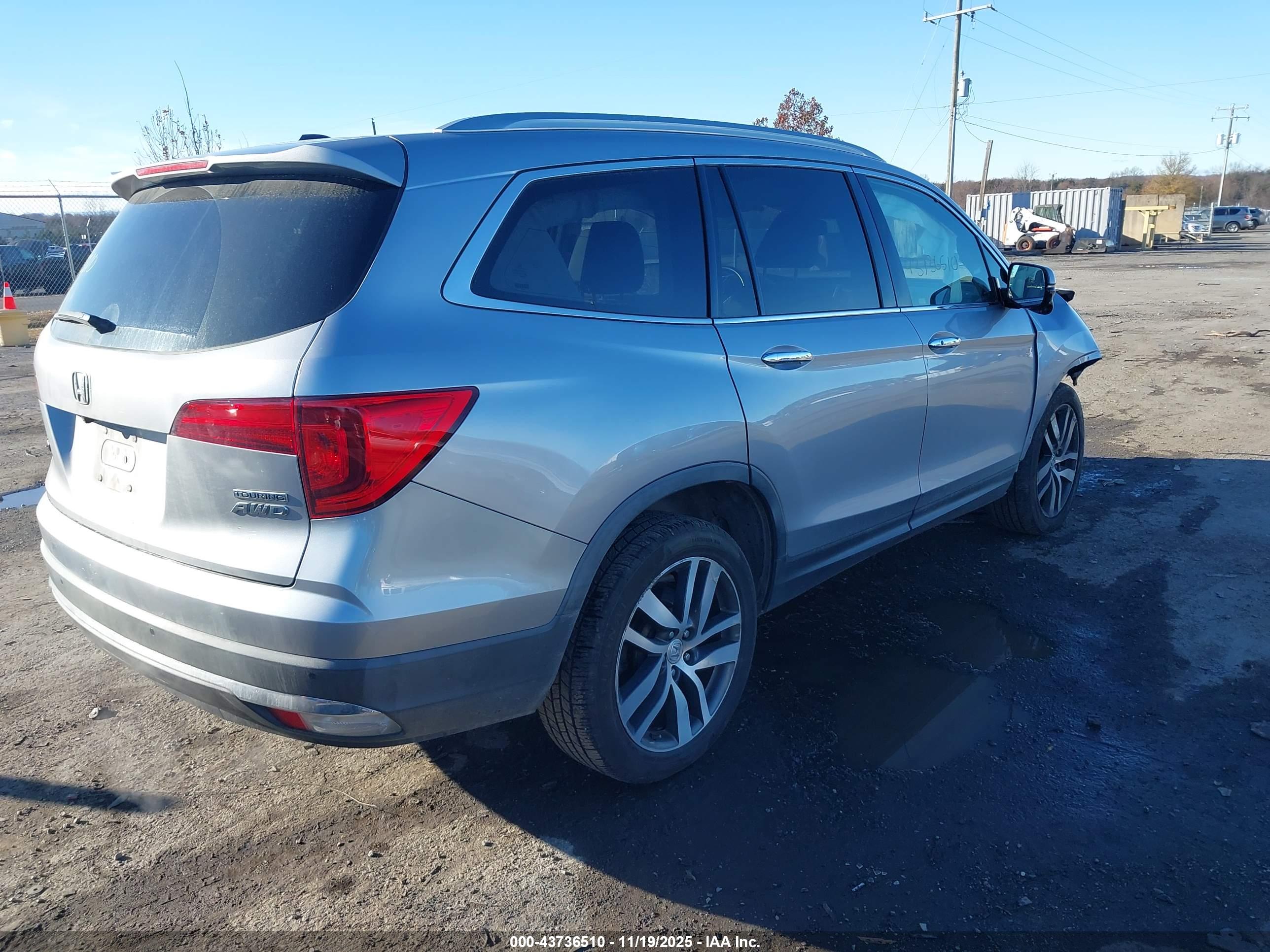 HONDA PILOT image 4