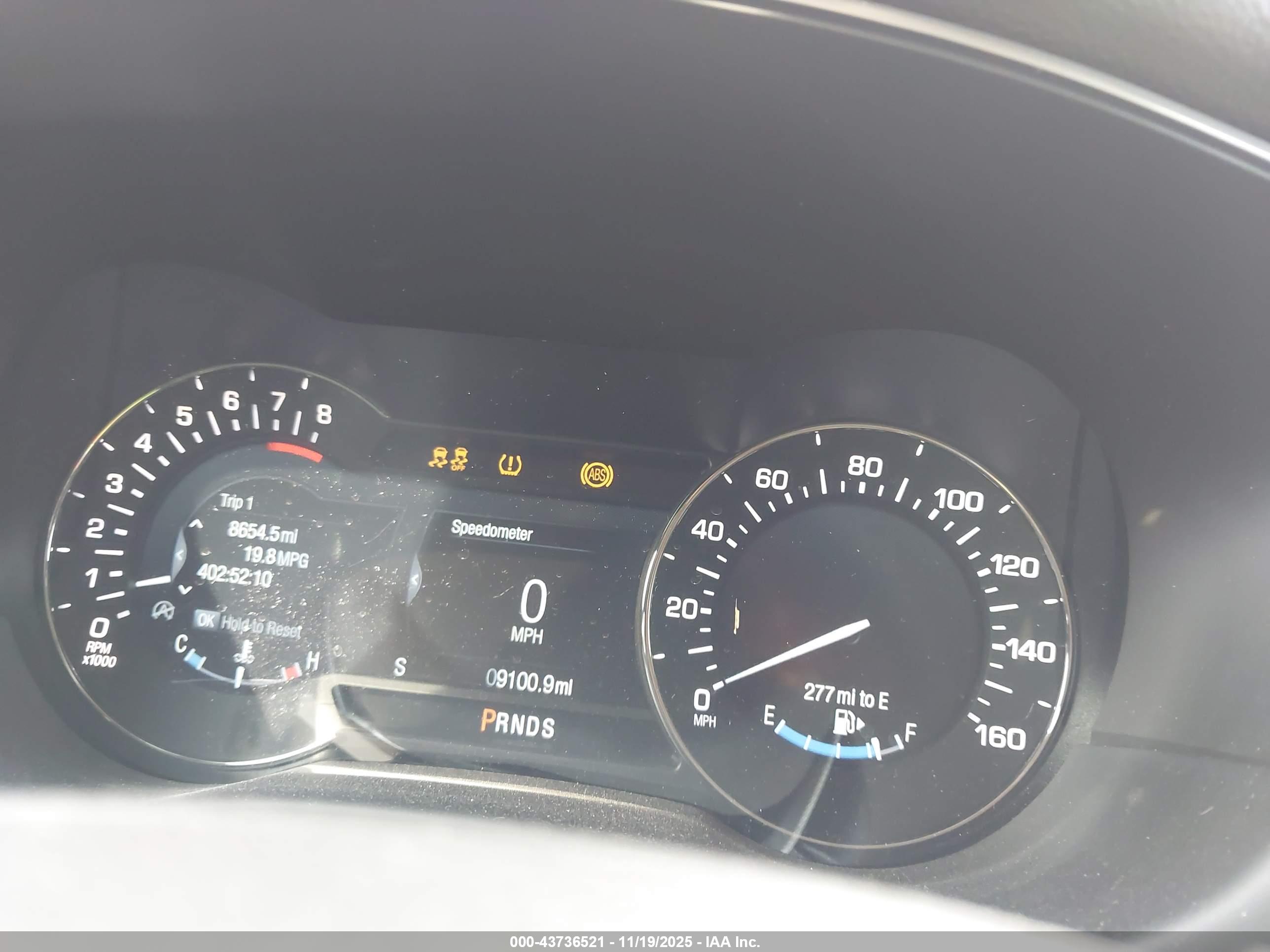 LINCOLN MKC image 7