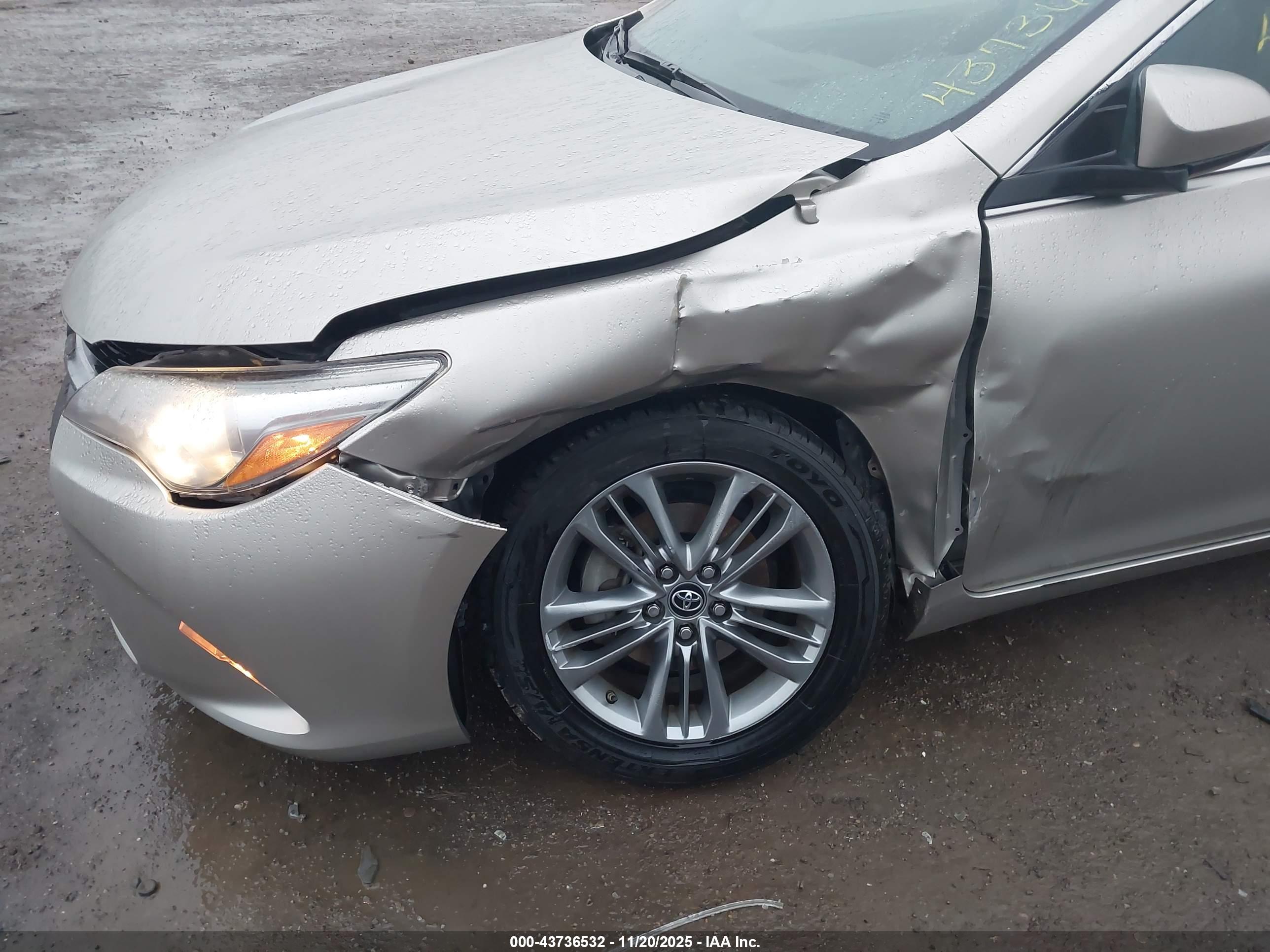 TOYOTA CAMRY image 6
