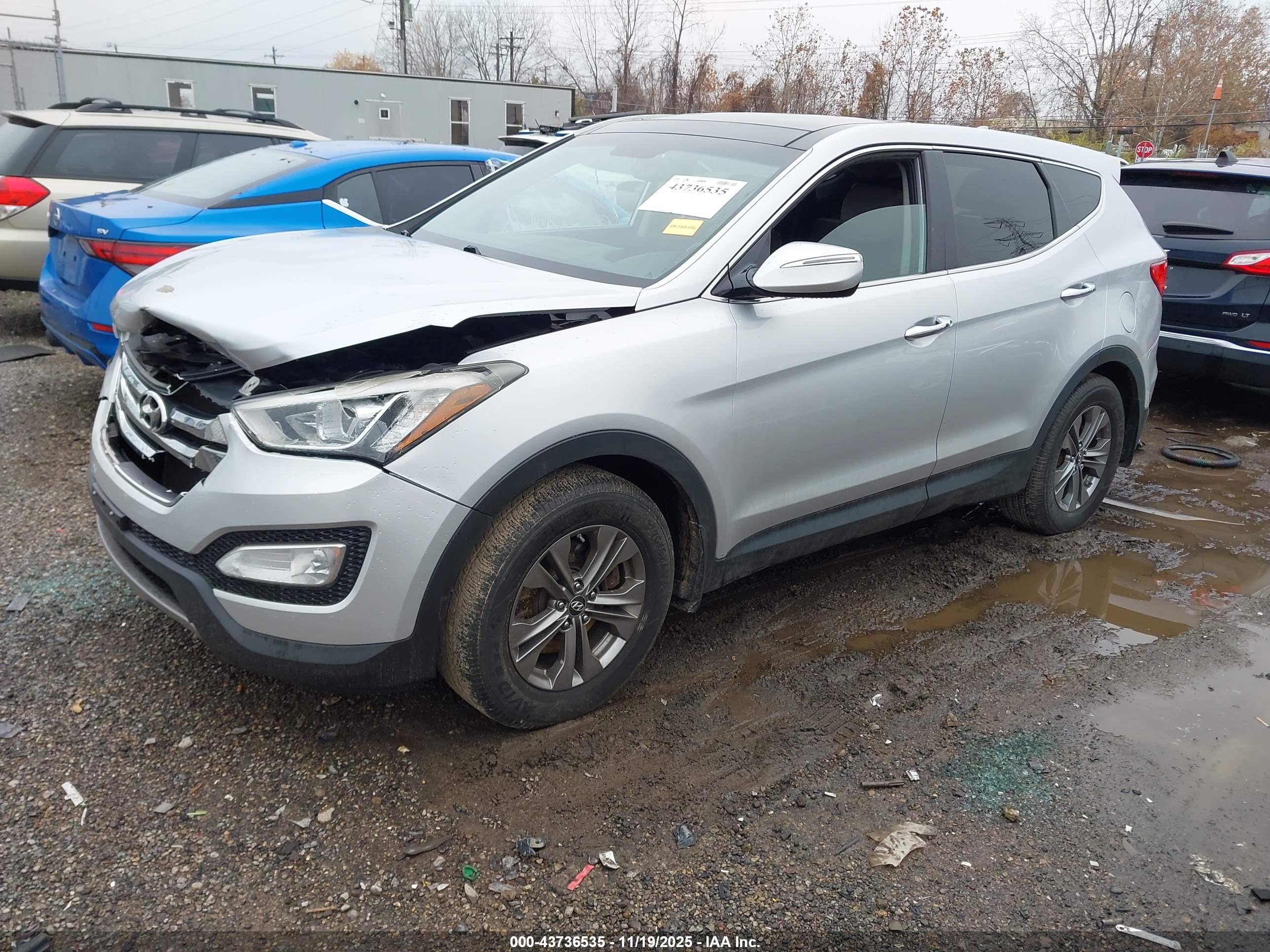 HYUNDAI SANTA image 2