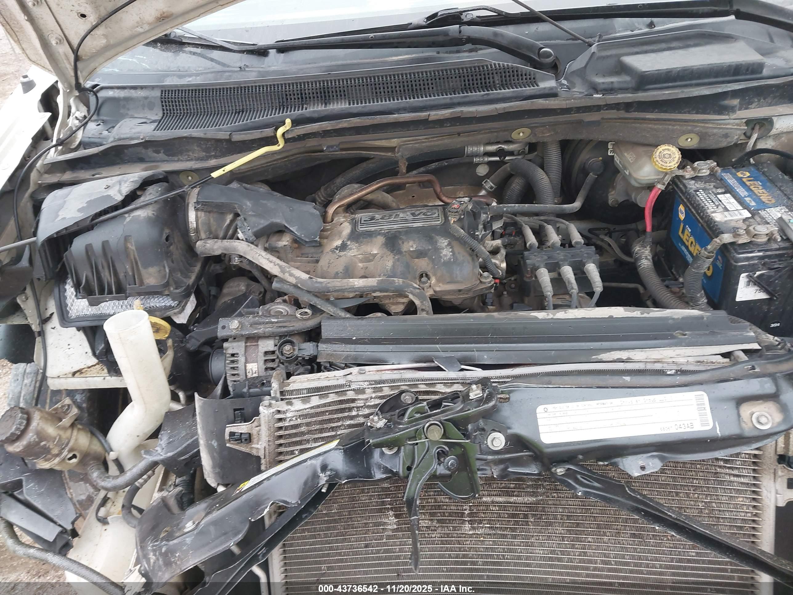 CHRYSLER TOWN image 10