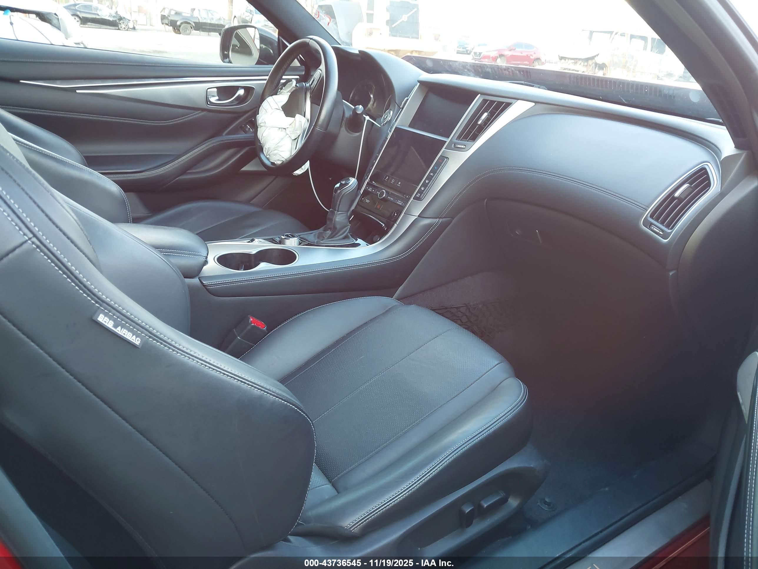 INFINITI Q60 image 5