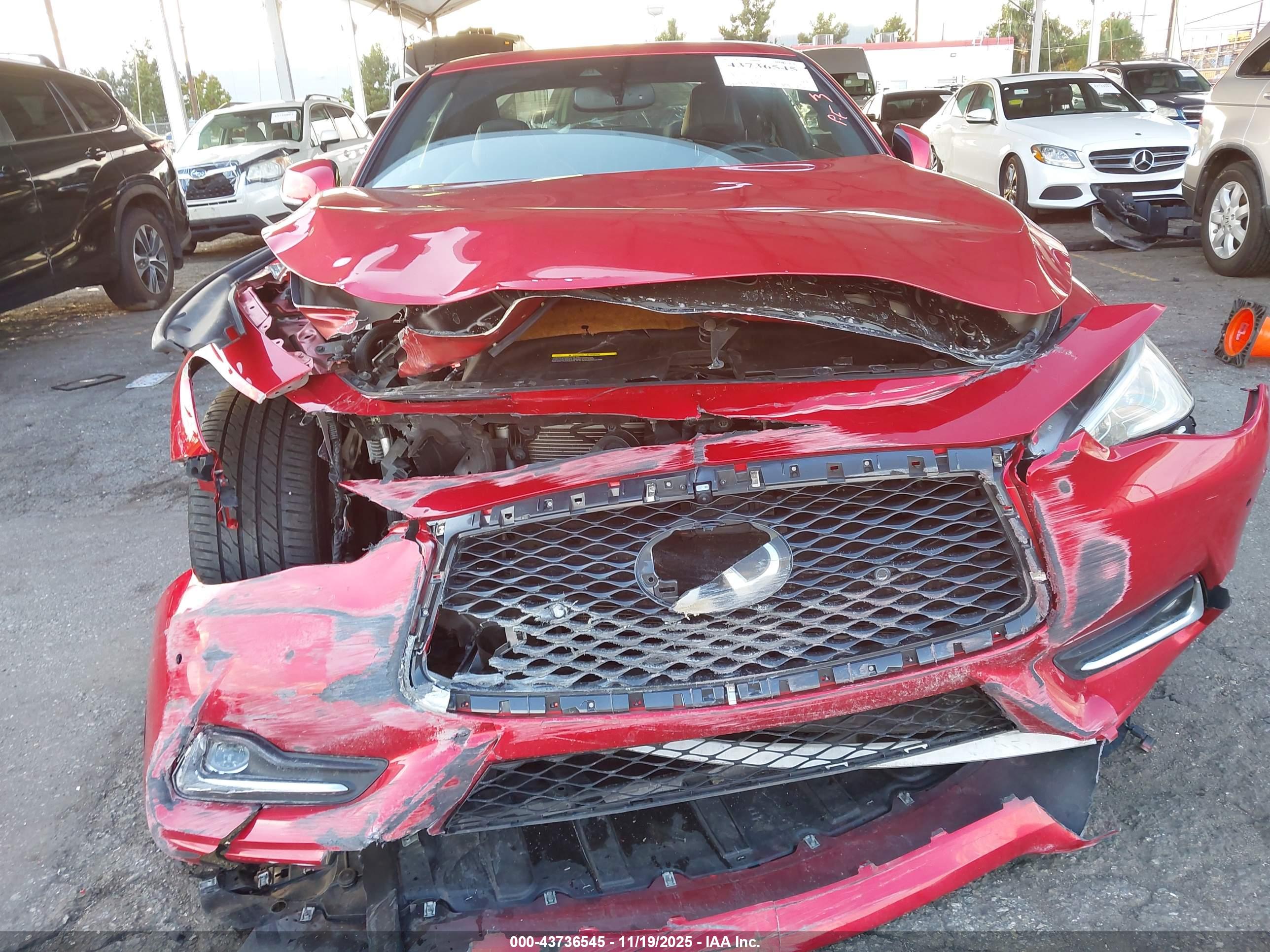 INFINITI Q60 image 6