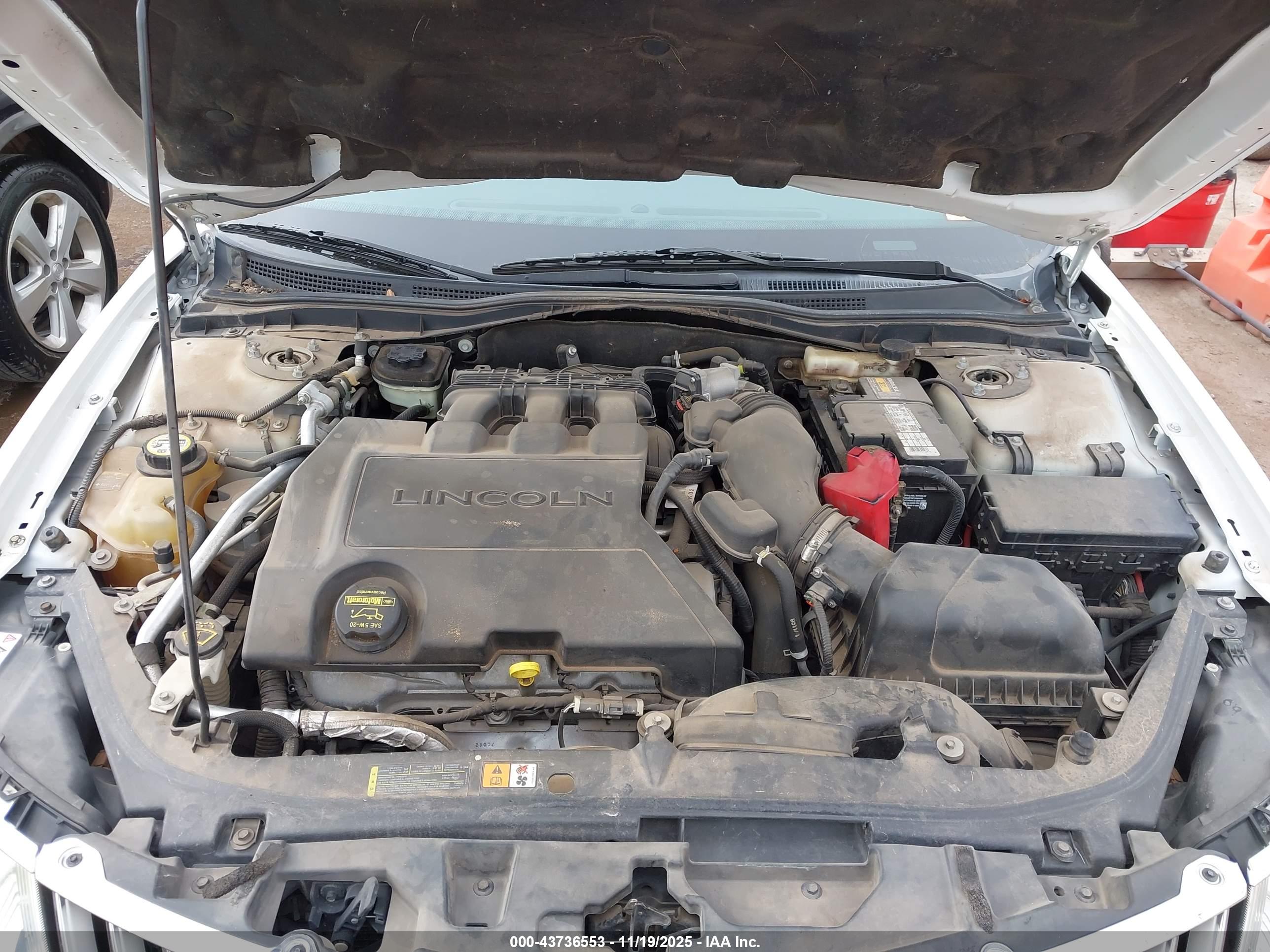 LINCOLN MKZ image 10