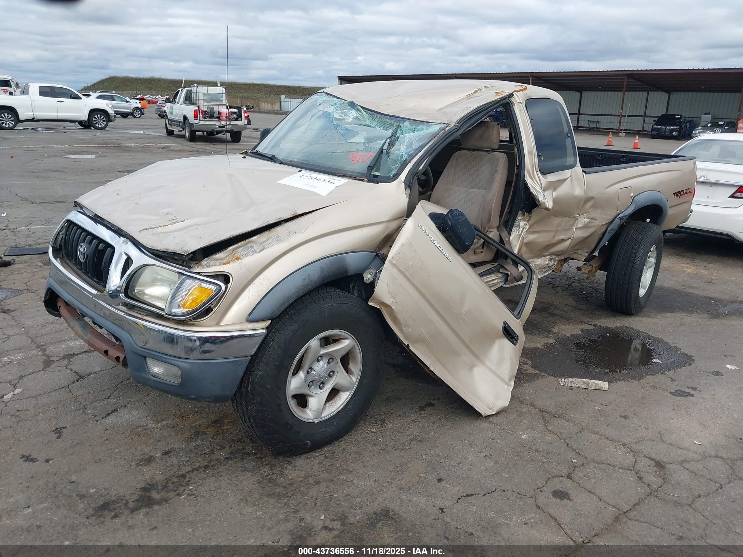 TOYOTA TACOMA image 2