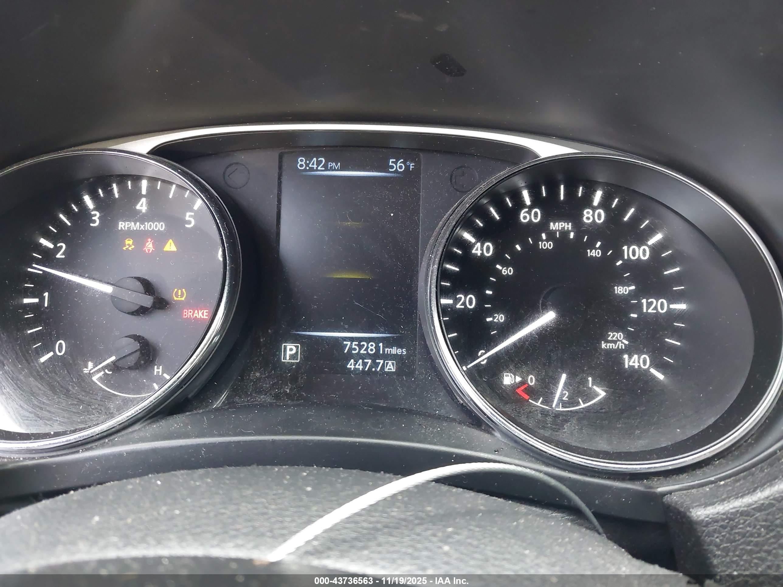 NISSAN ROGUE image 7