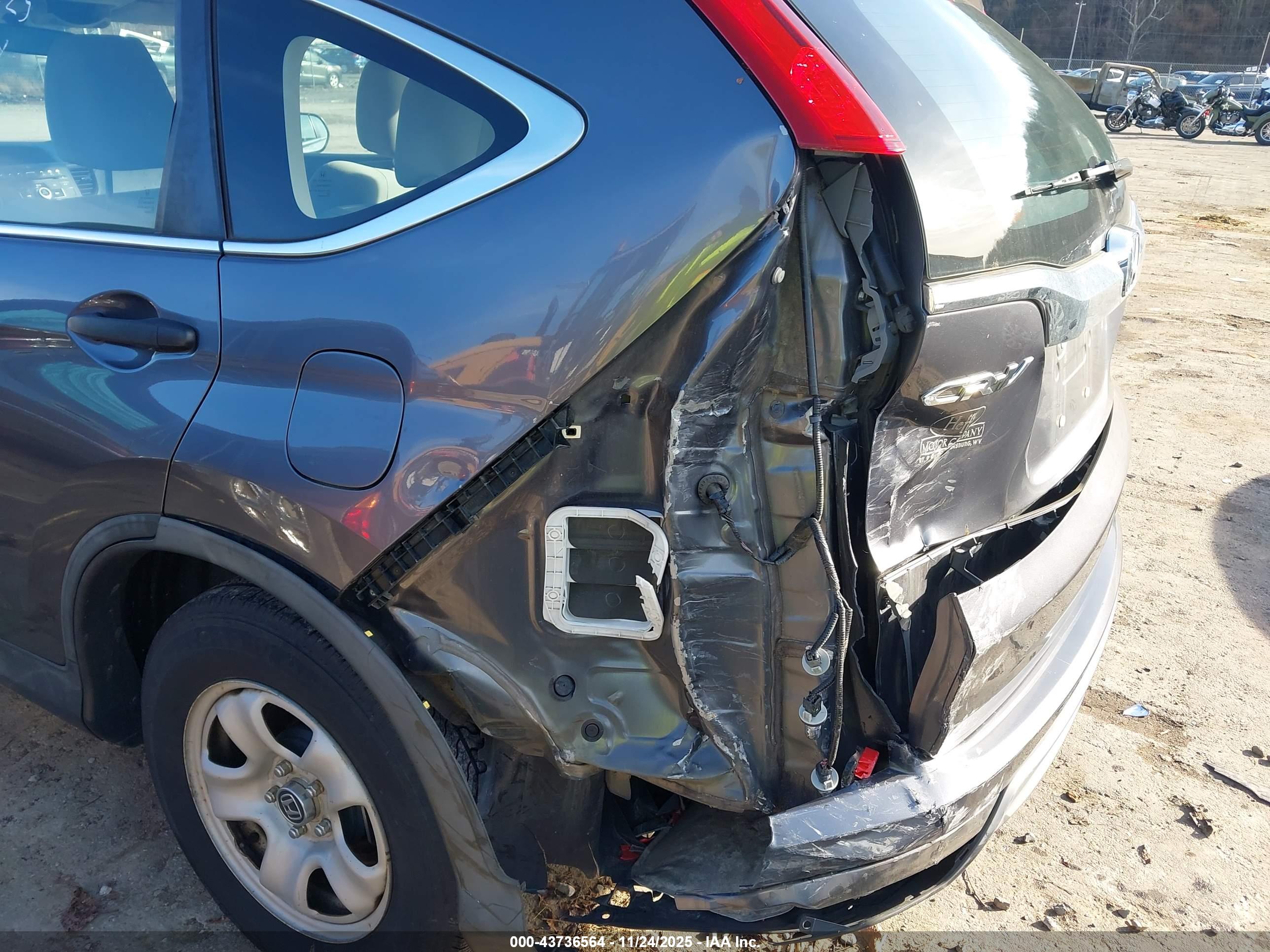 HONDA CR-V image 6