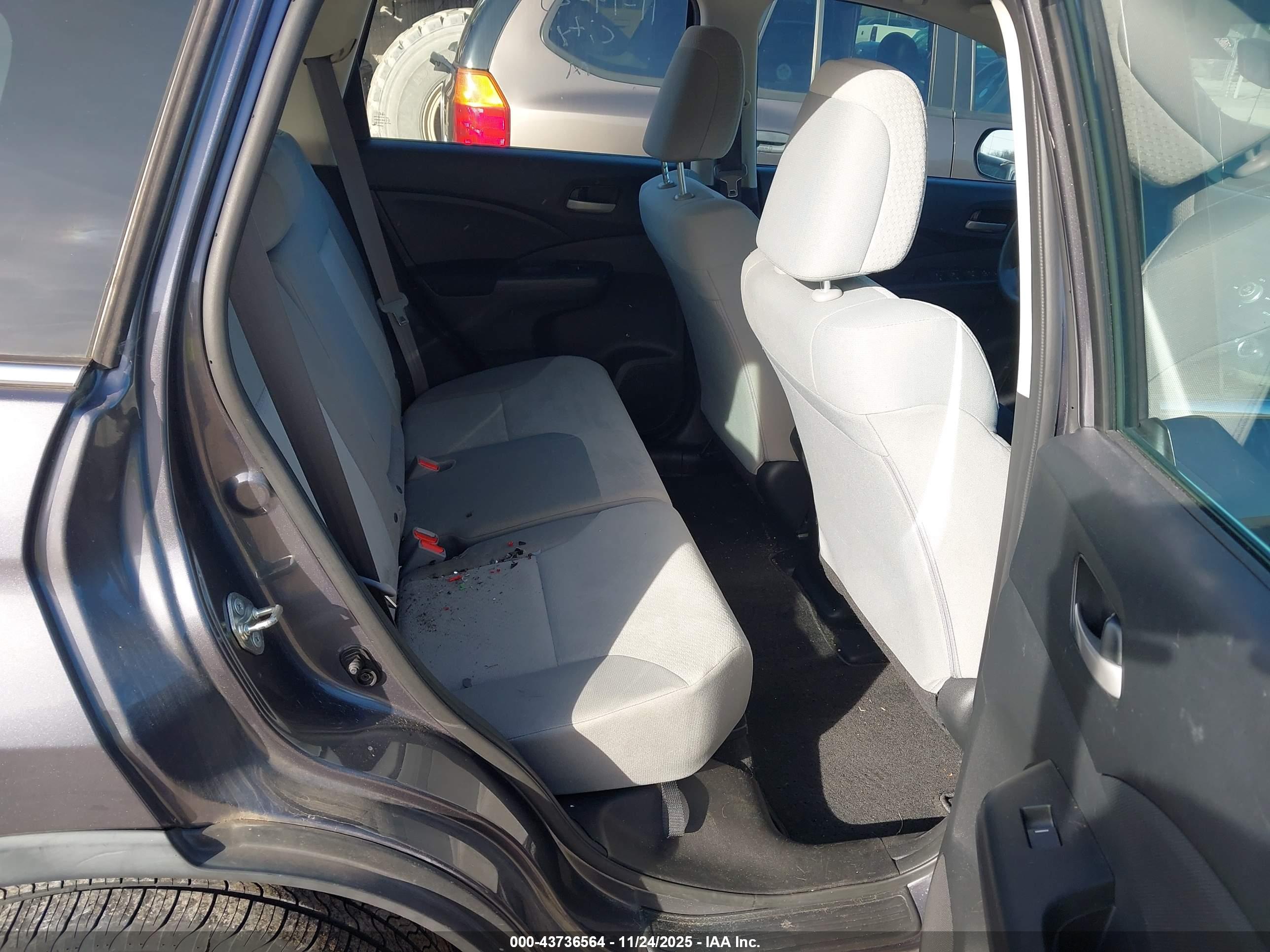 HONDA CR-V image 8