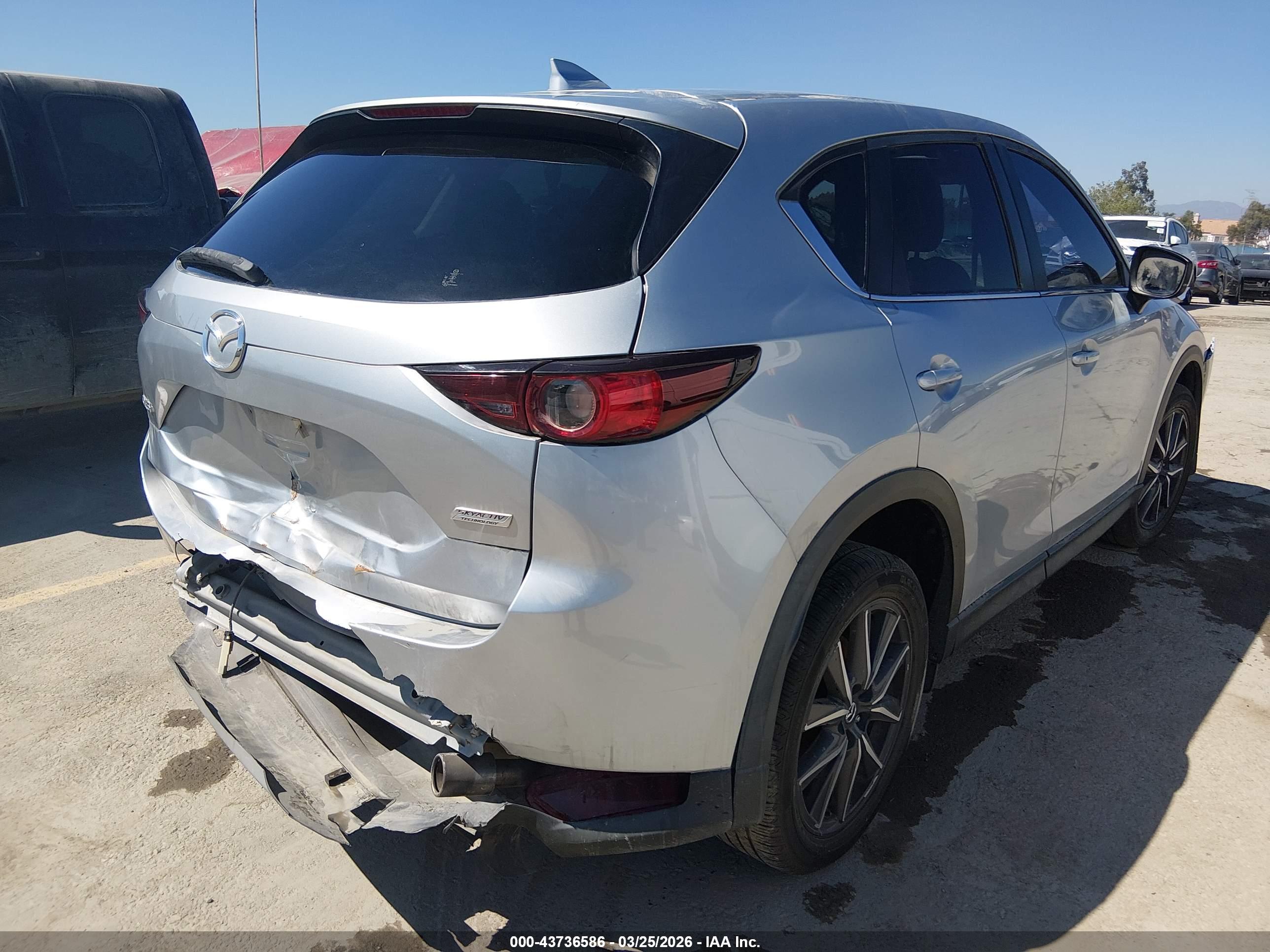 MAZDA CX-5 image 4