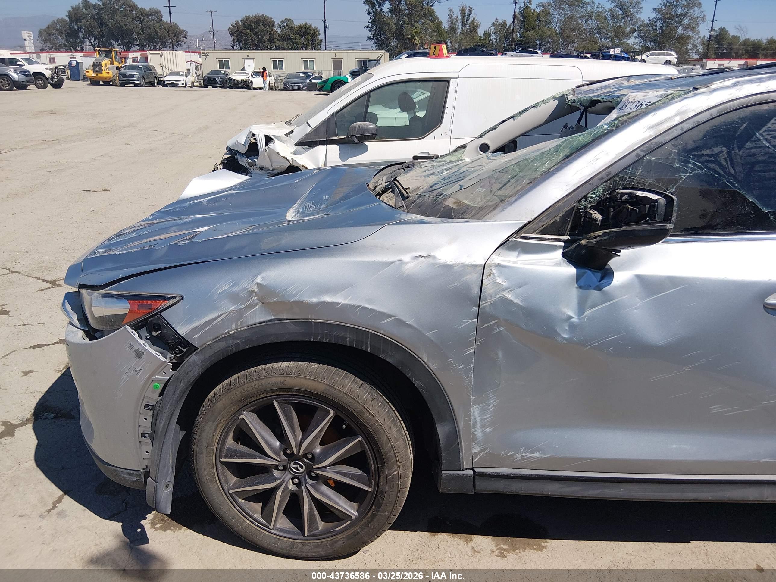 MAZDA CX-5 image 6