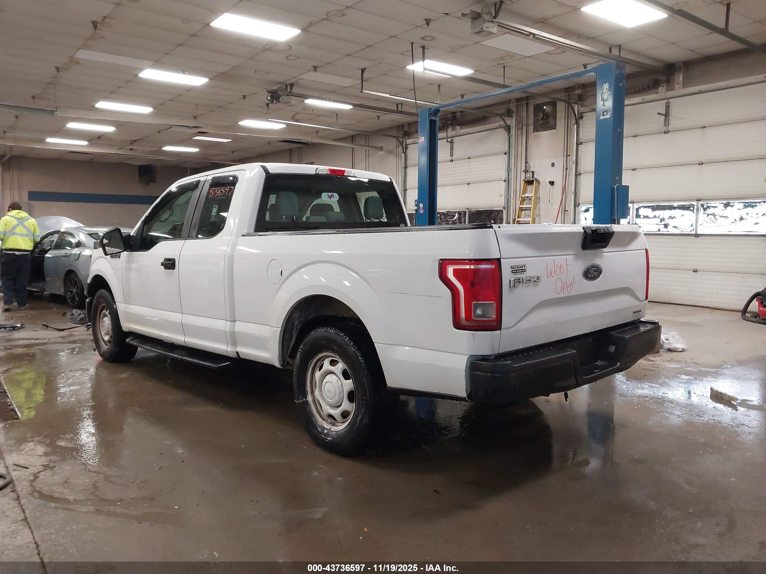 FORD F-150 image 3