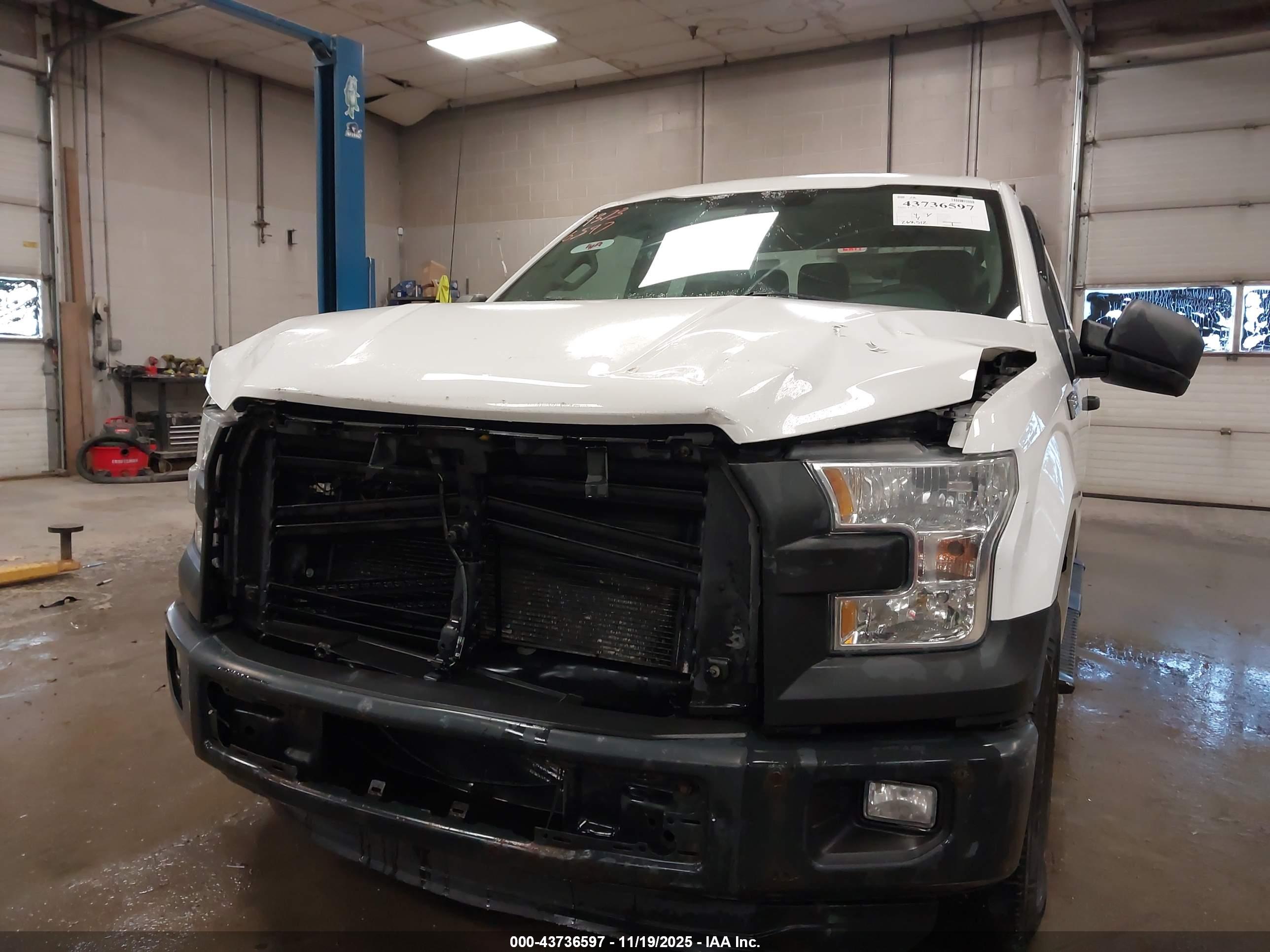 FORD F-150 image 6
