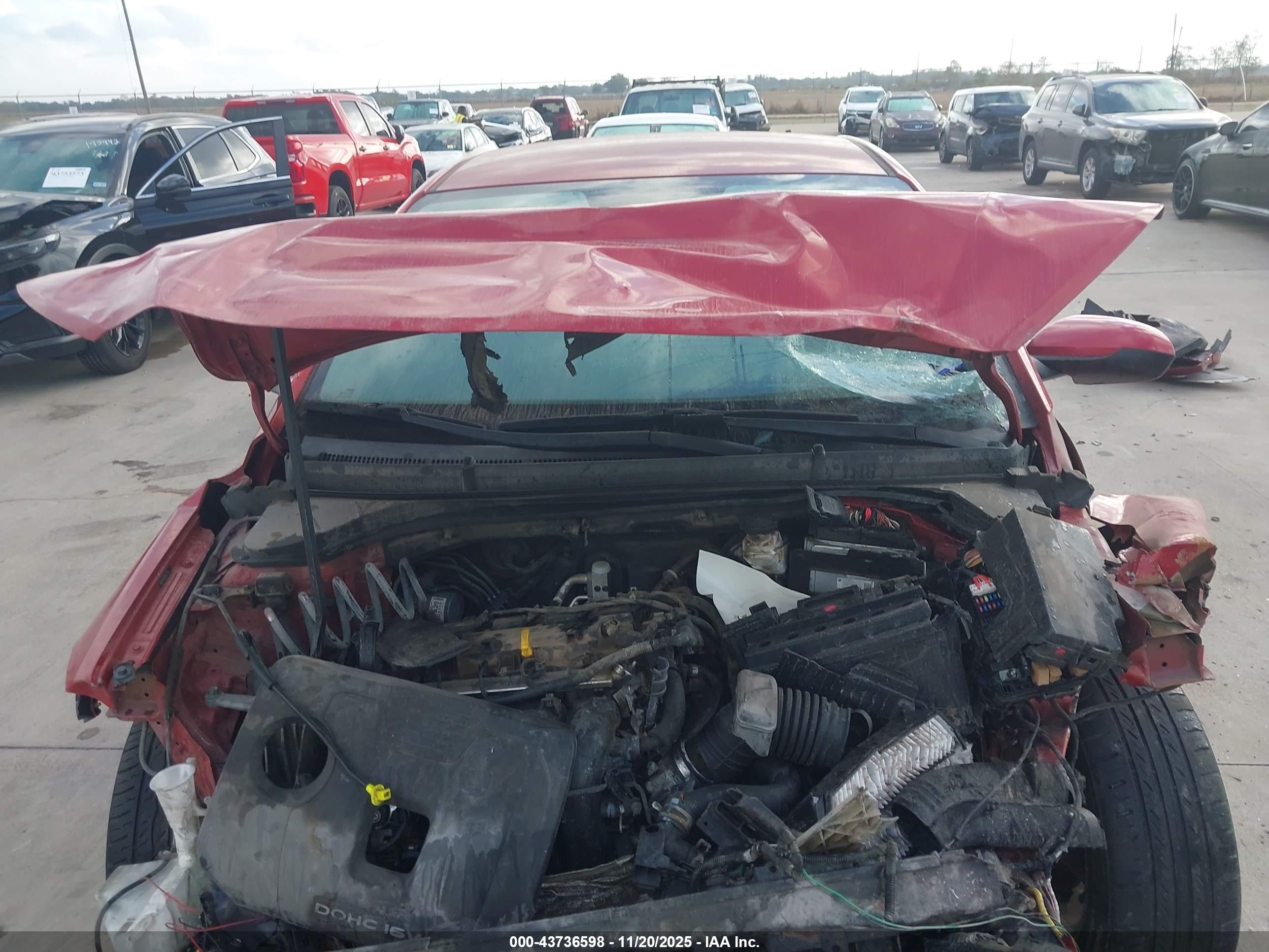 HYUNDAI ELANTRA image 10