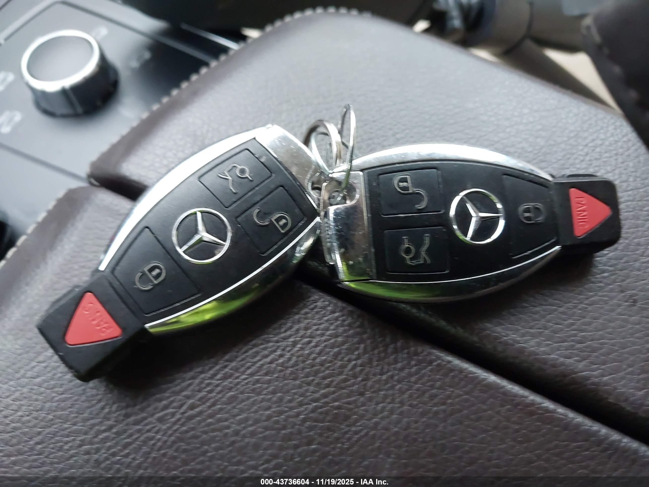 MERCEDES-BENZ GLS image 11