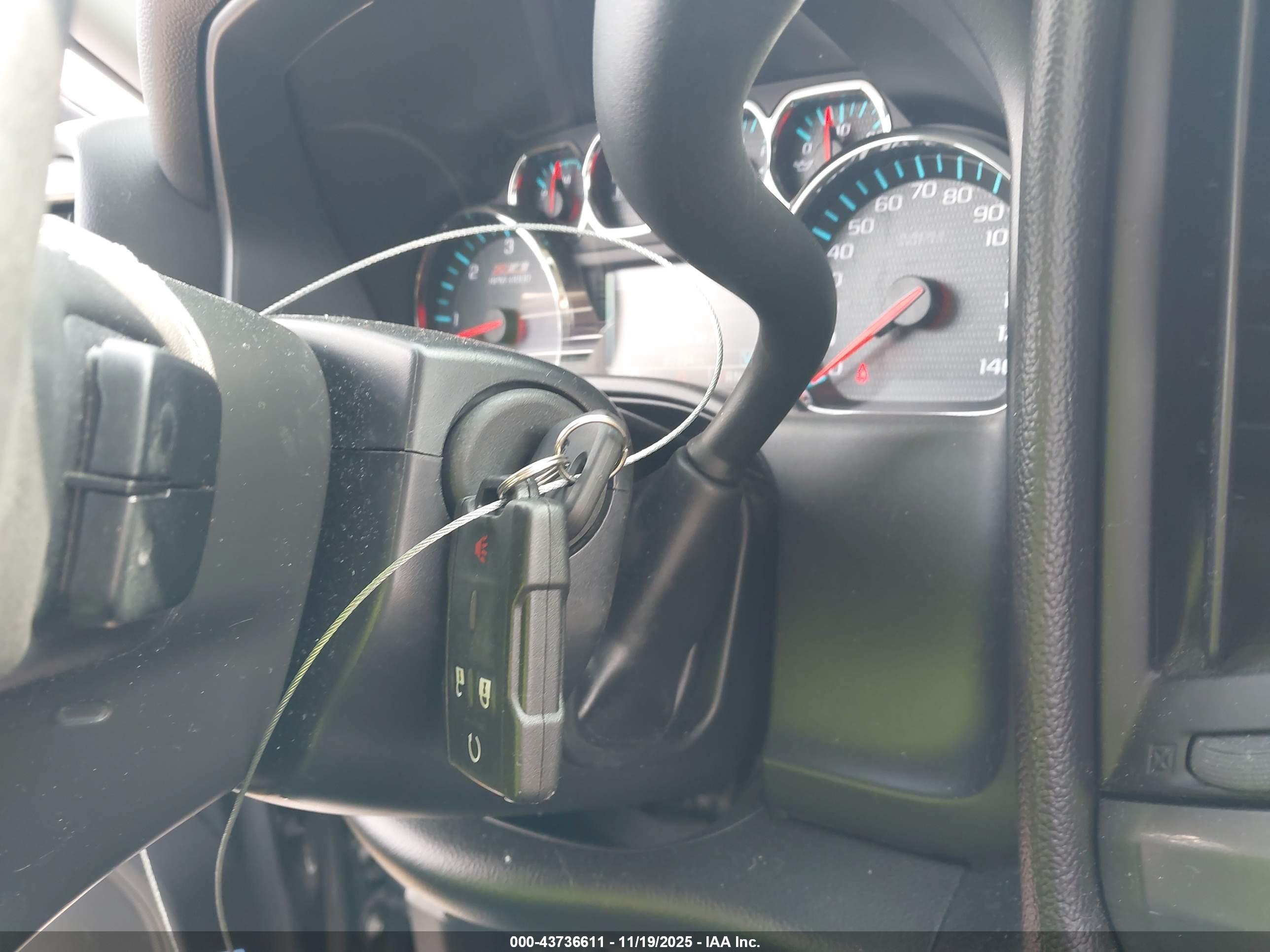 CHEVROLET SILVERADO image 11