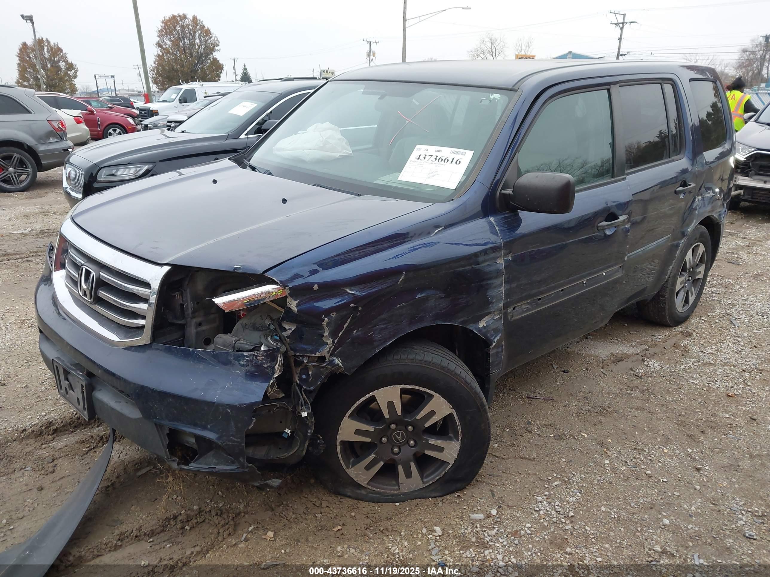 HONDA PILOT image 2