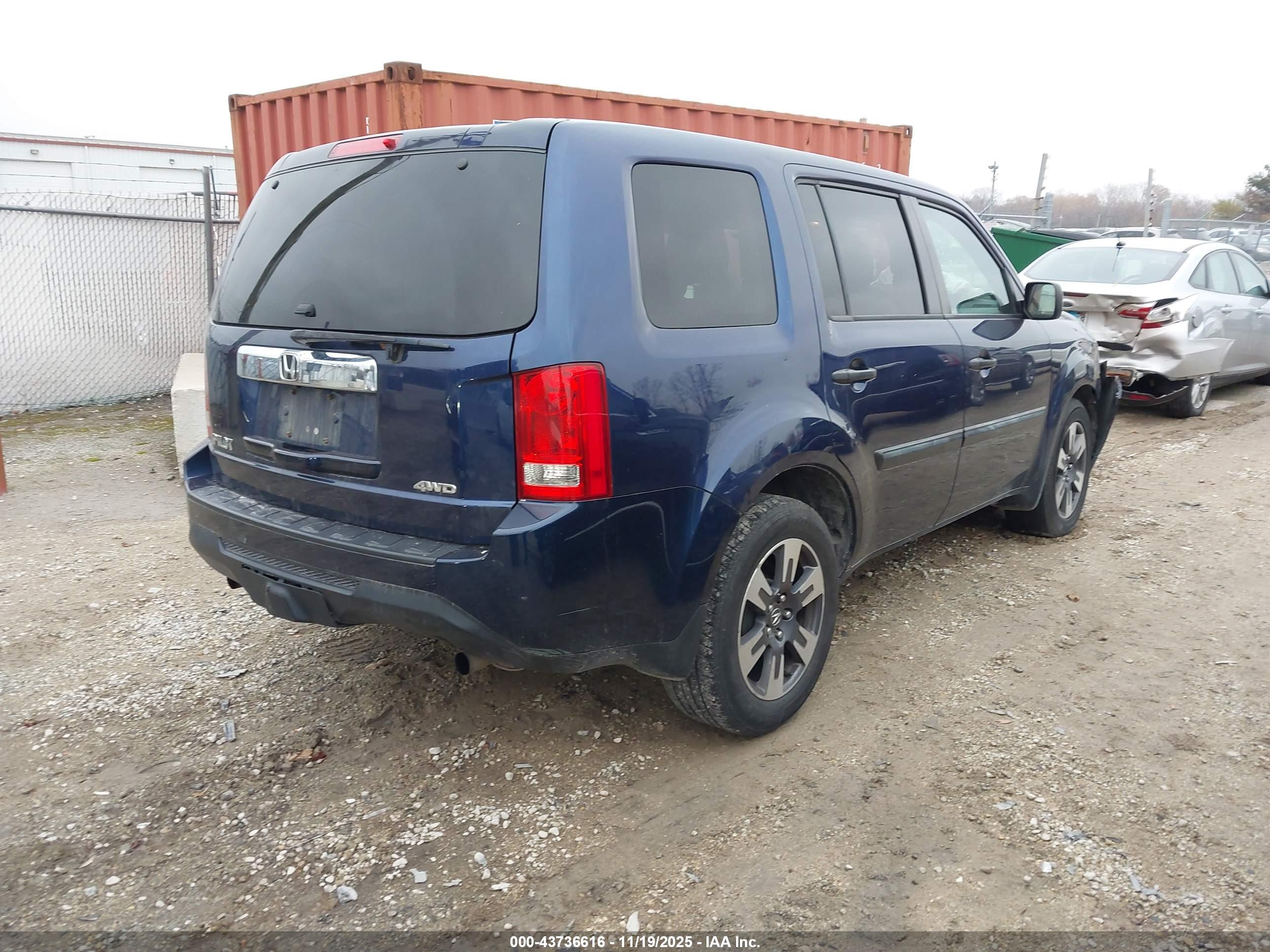 HONDA PILOT image 4