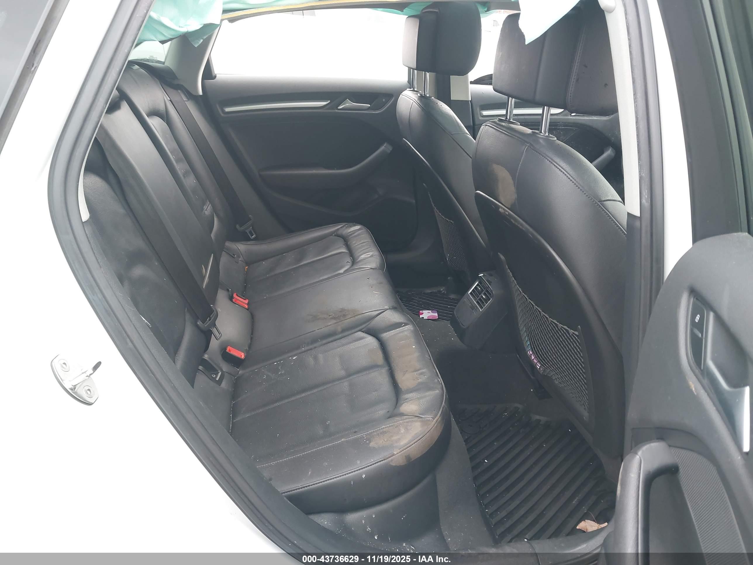AUDI A3 image 8